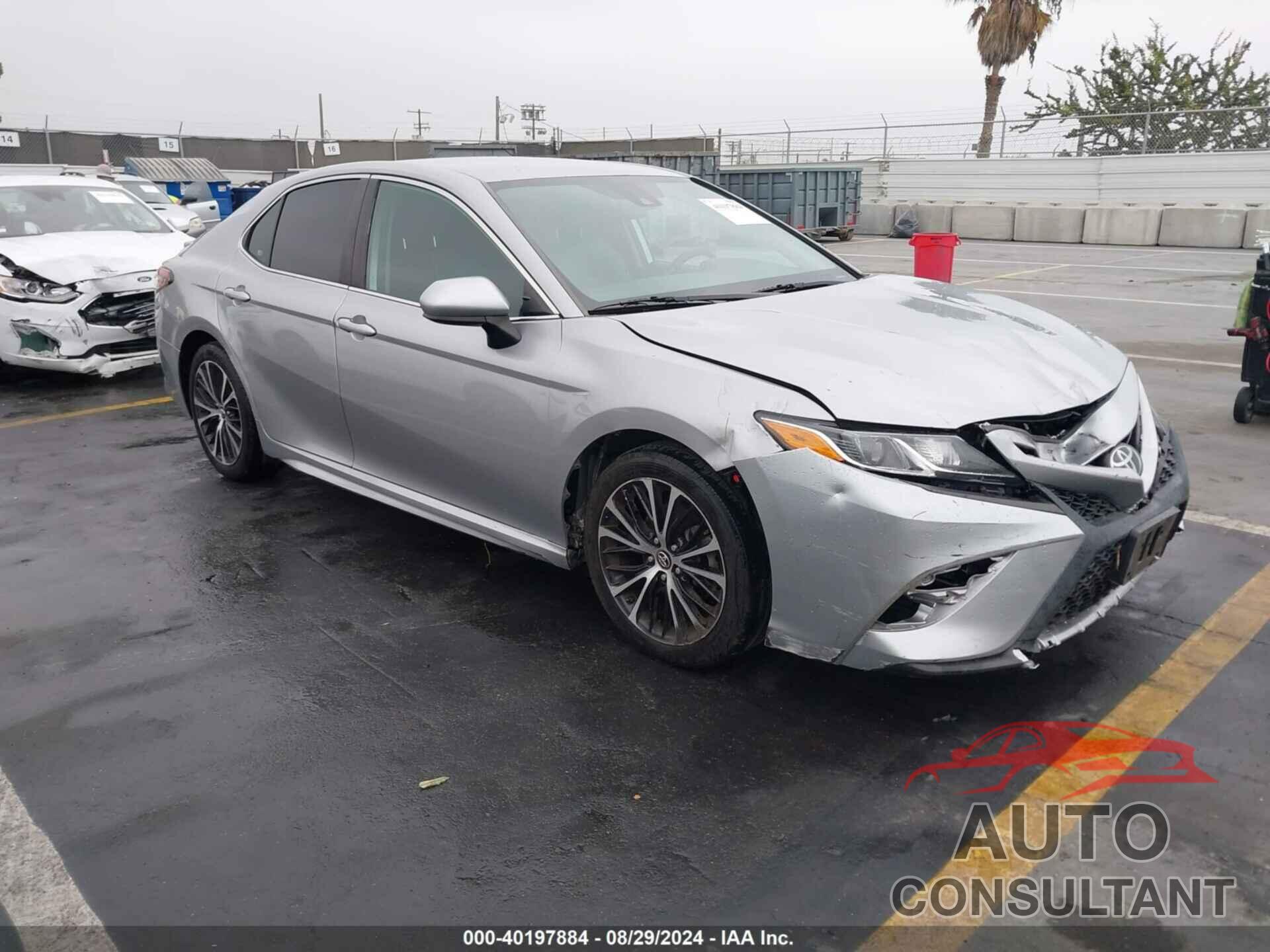 TOYOTA CAMRY 2019 - 4T1B11HKXKU714128