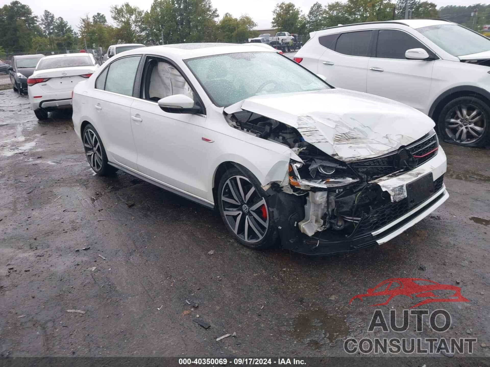 VOLKSWAGEN JETTA 2018 - 3VW4T7AJ4JM240754