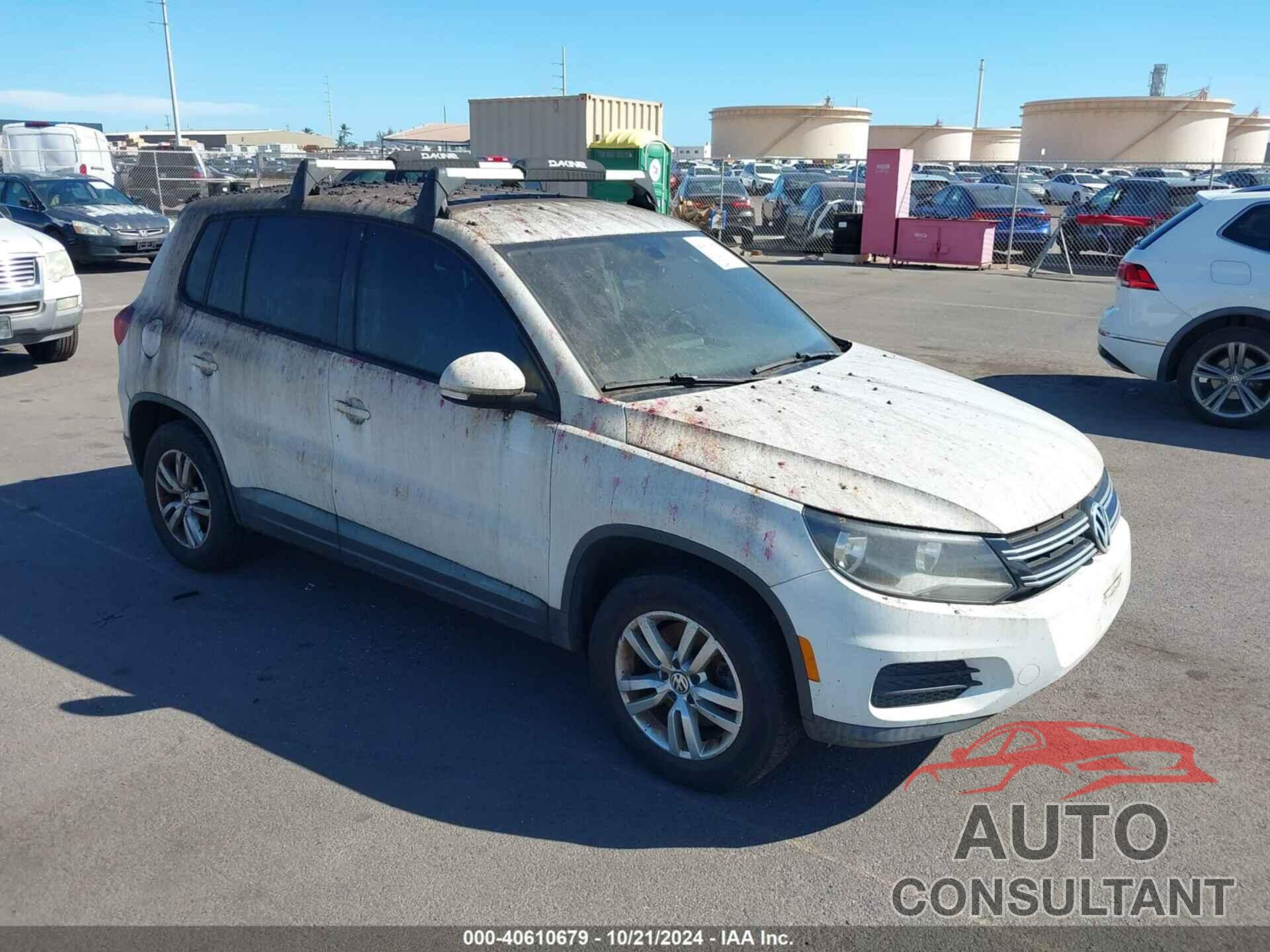 VOLKSWAGEN TIGUAN 2012 - WVGAV7AX4CW537736