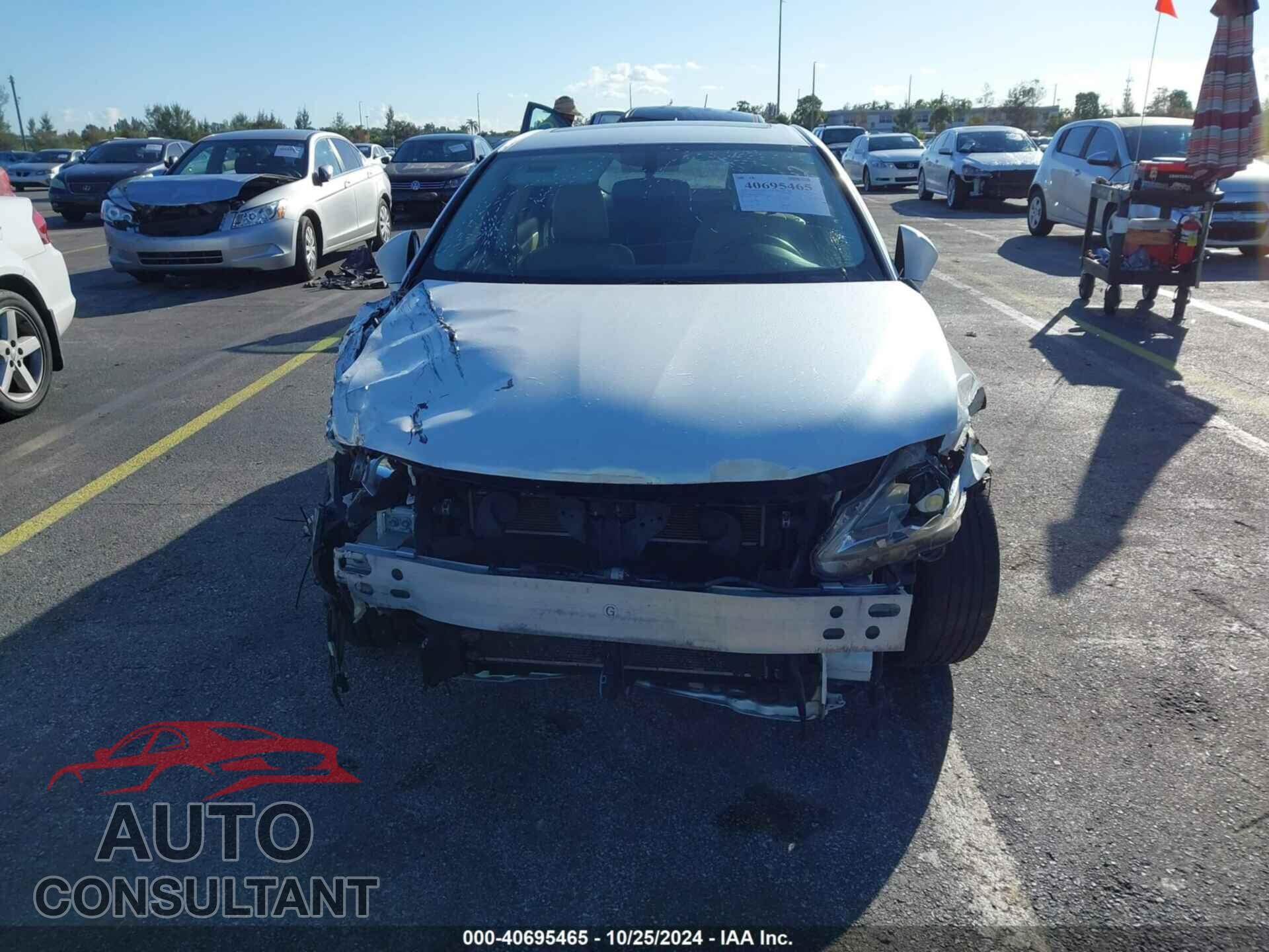 LEXUS CT 200H 2015 - JTHKD5BH2F2226212