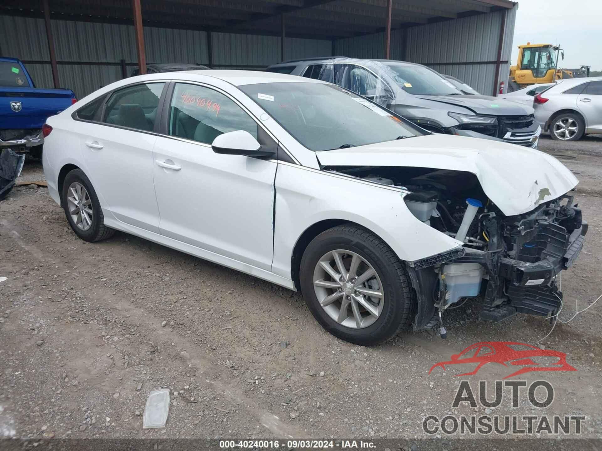 HYUNDAI SONATA 2018 - 5NPE24AAXJH670240