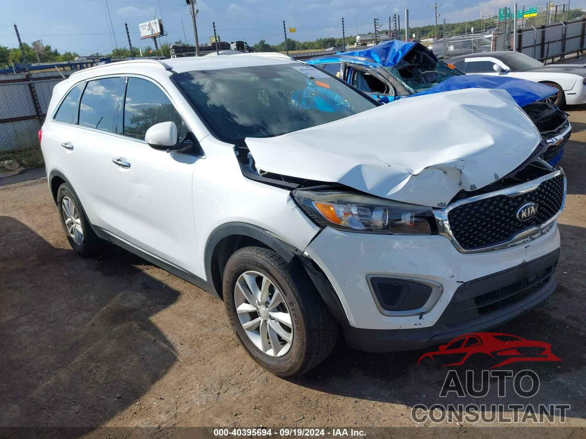 KIA SORENTO 2017 - 5XYPG4A53HG297461