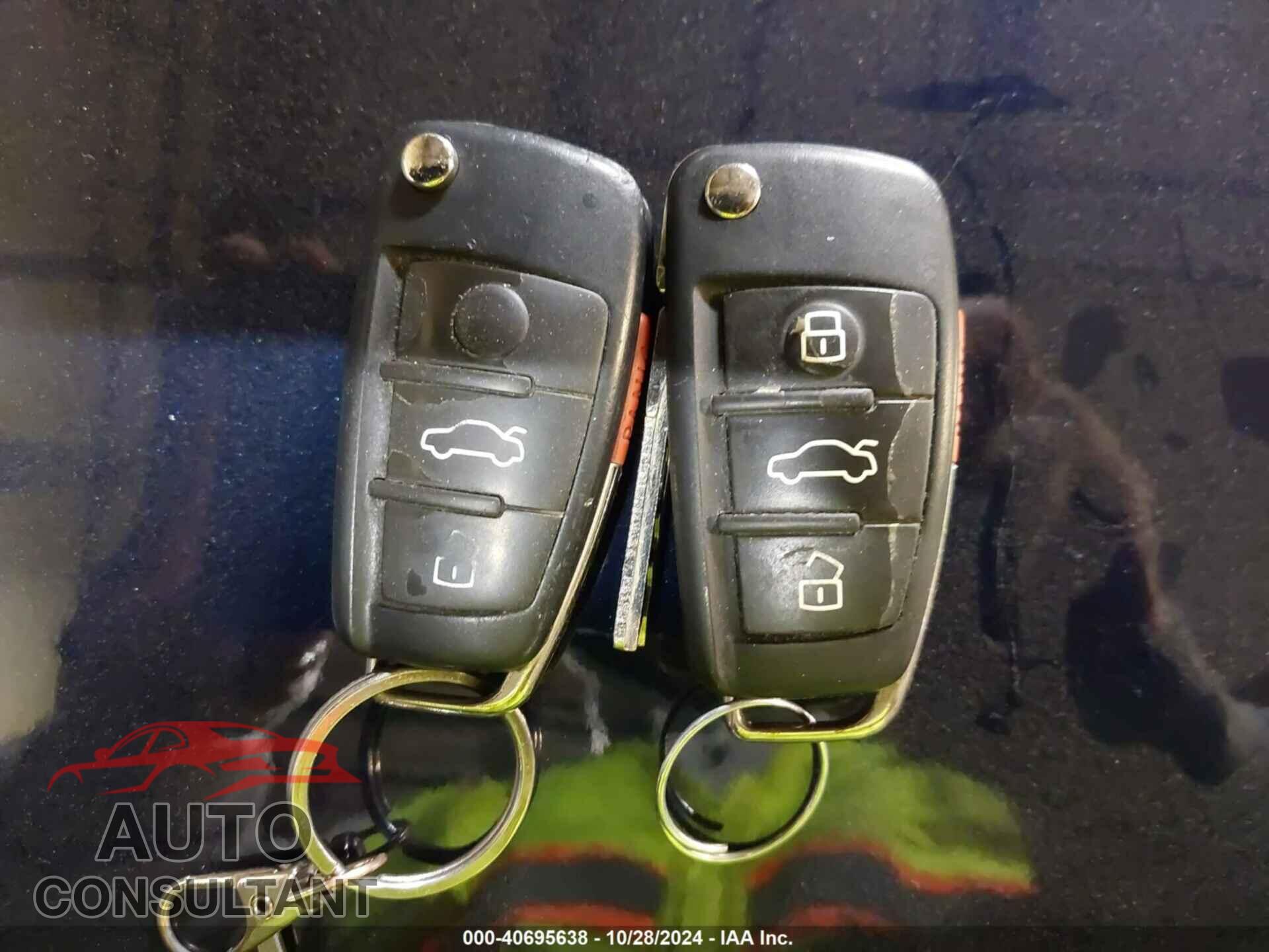 AUDI A3 2013 - WAUPEAFM0DA016647