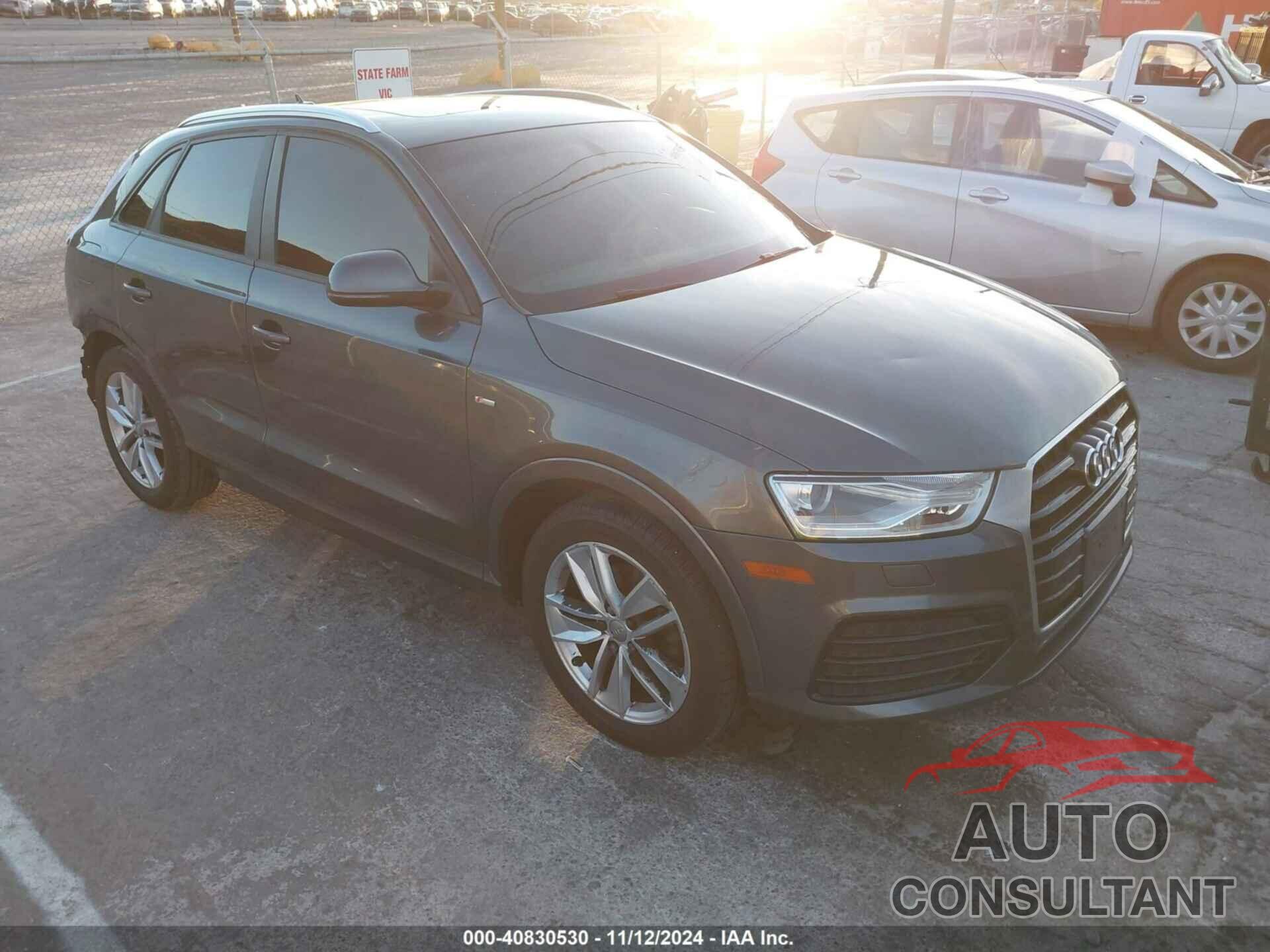 AUDI Q3 2018 - WA1BCCFS7JR004242