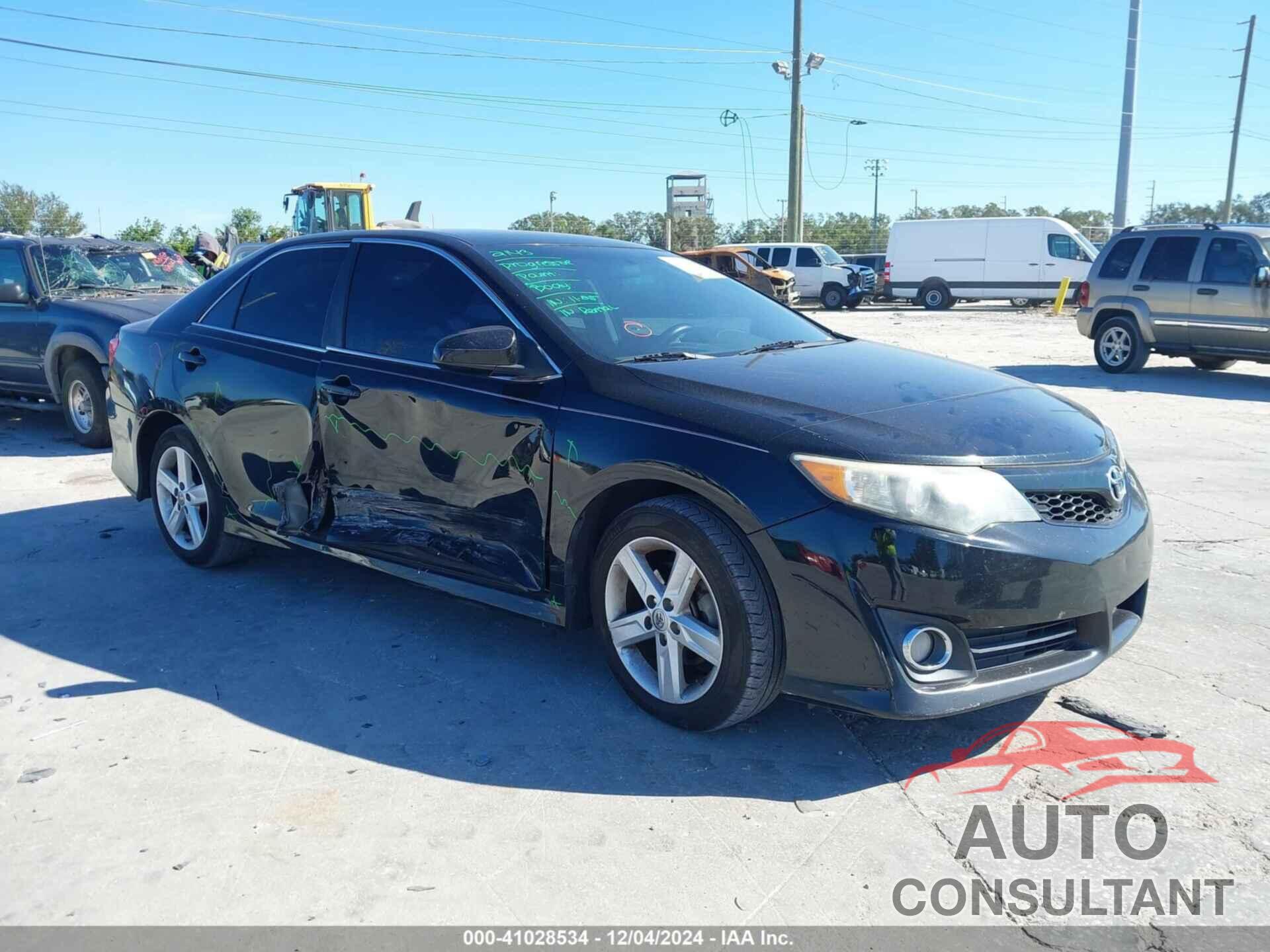 TOYOTA CAMRY 2014 - 4T1BF1FK3EU433653