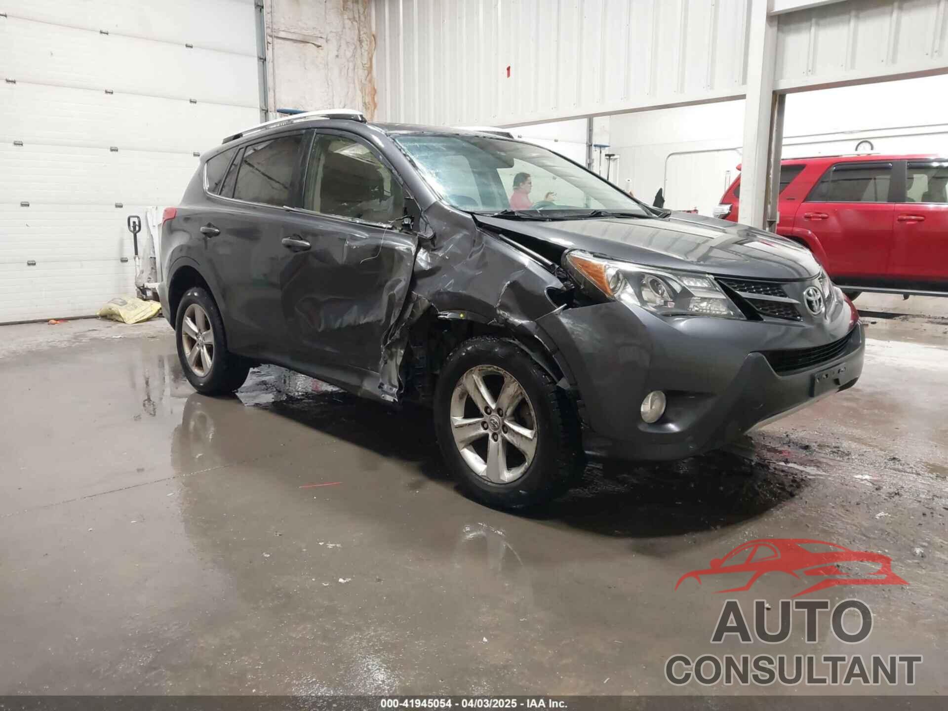TOYOTA RAV4 2013 - JTMRFREV2DD027259