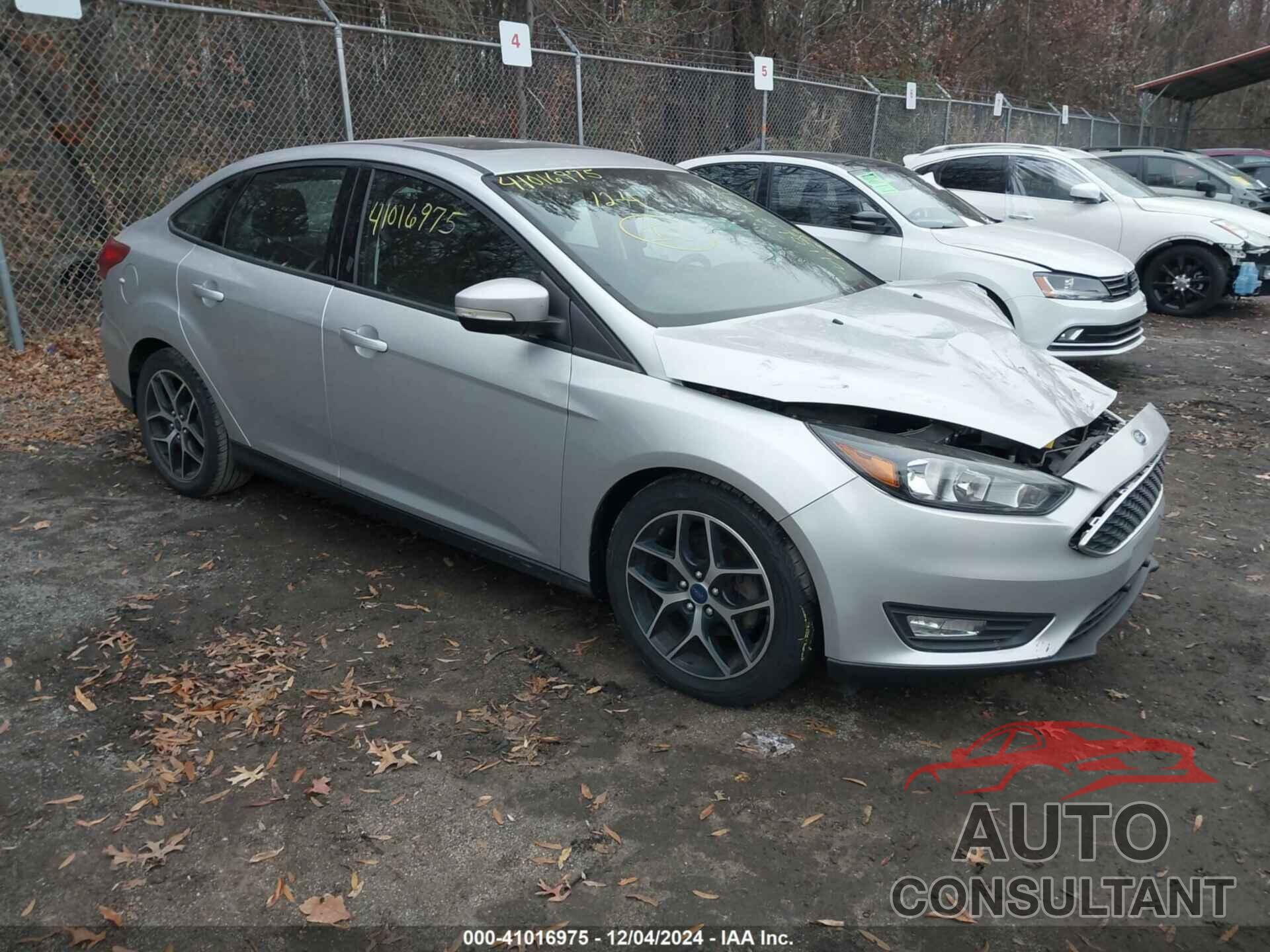 FORD FOCUS 2017 - 1FADP3H23HL269954