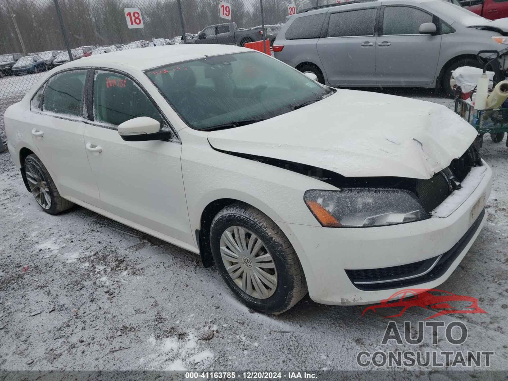 VOLKSWAGEN PASSAT 2015 - 1VWAT7A37FC099028