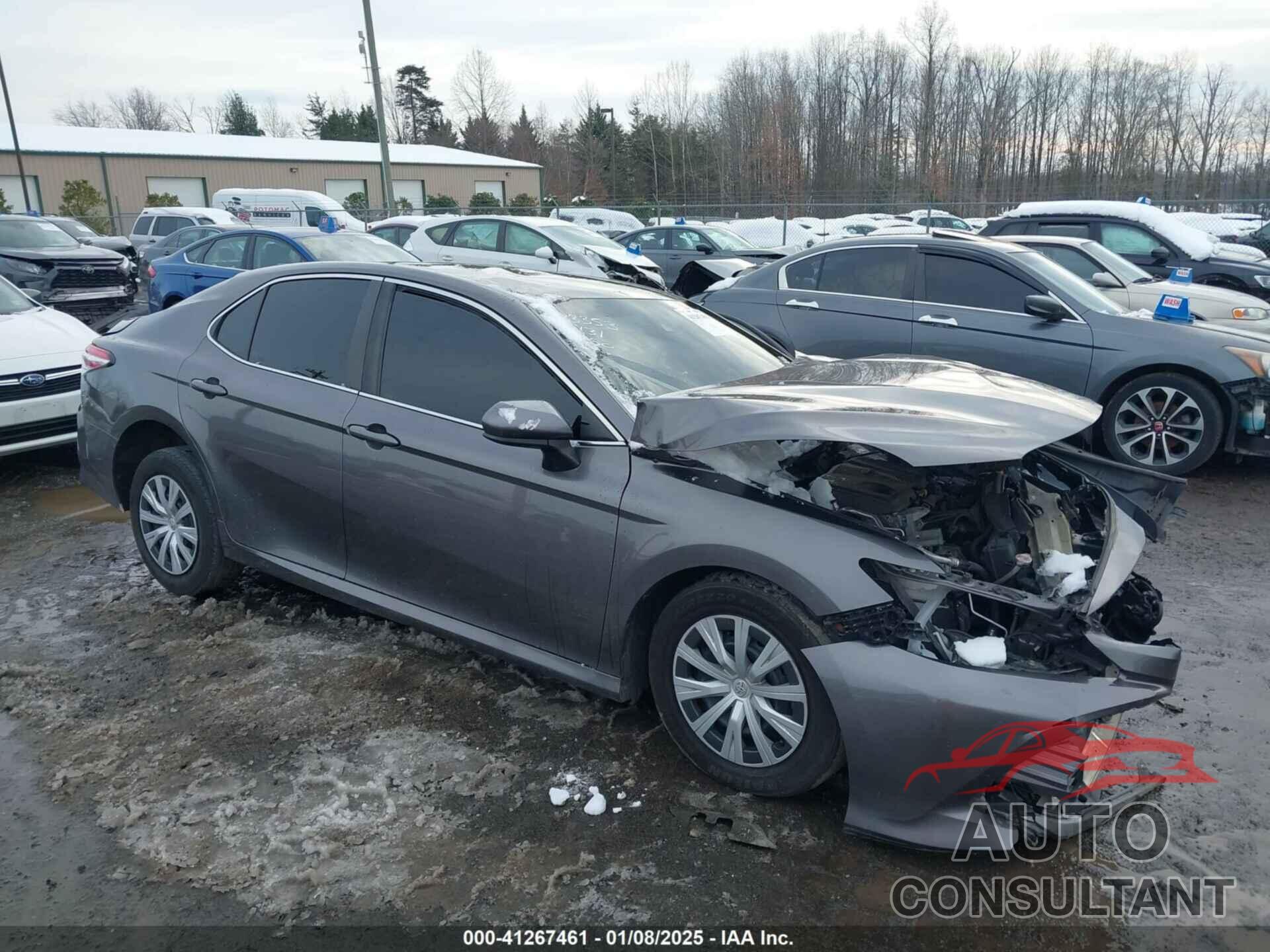 TOYOTA CAMRY 2018 - 4T1B11HK8JU064309