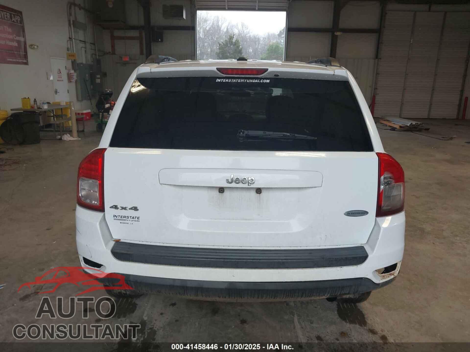 JEEP COMPASS 2011 - 1J4NF1FB6BD210885