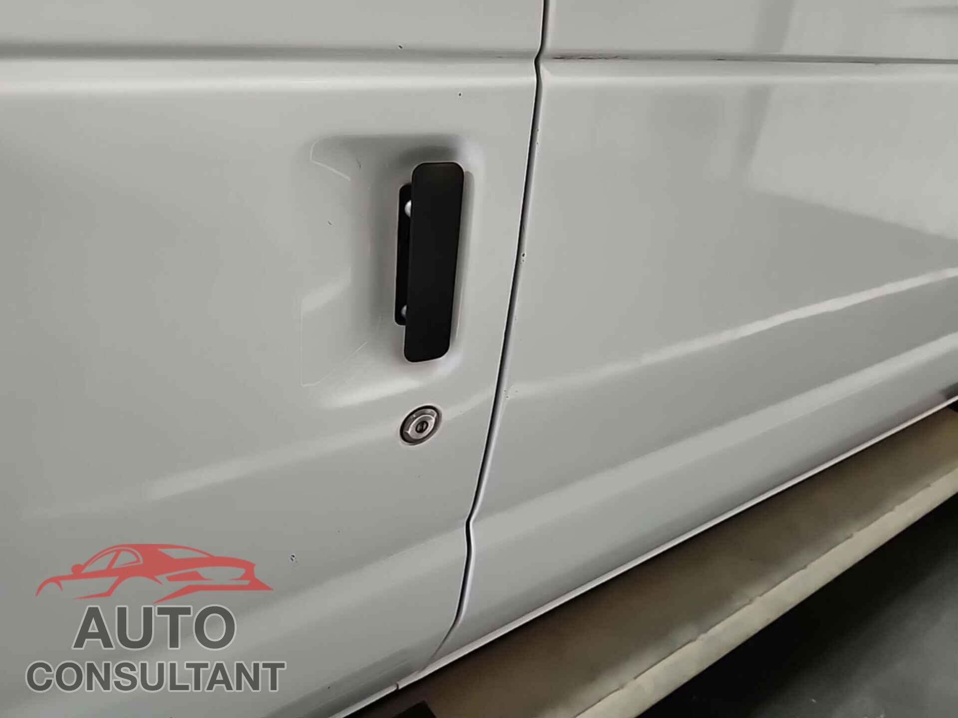 FORD ECONOLINE 2013 - 1FTNE2EW3DDA79713
