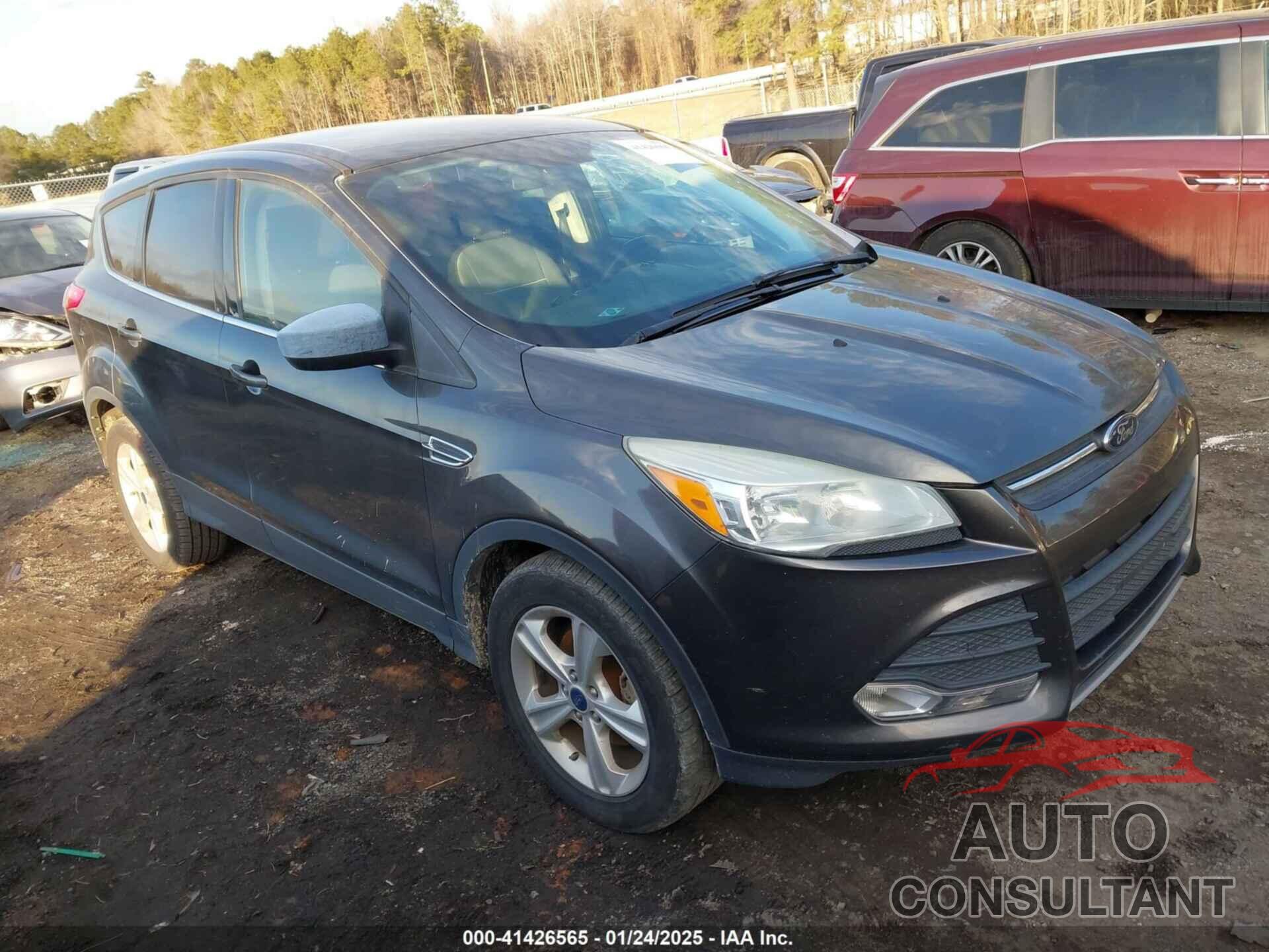 FORD ESCAPE 2015 - 1FMCU0GX4FUC23322