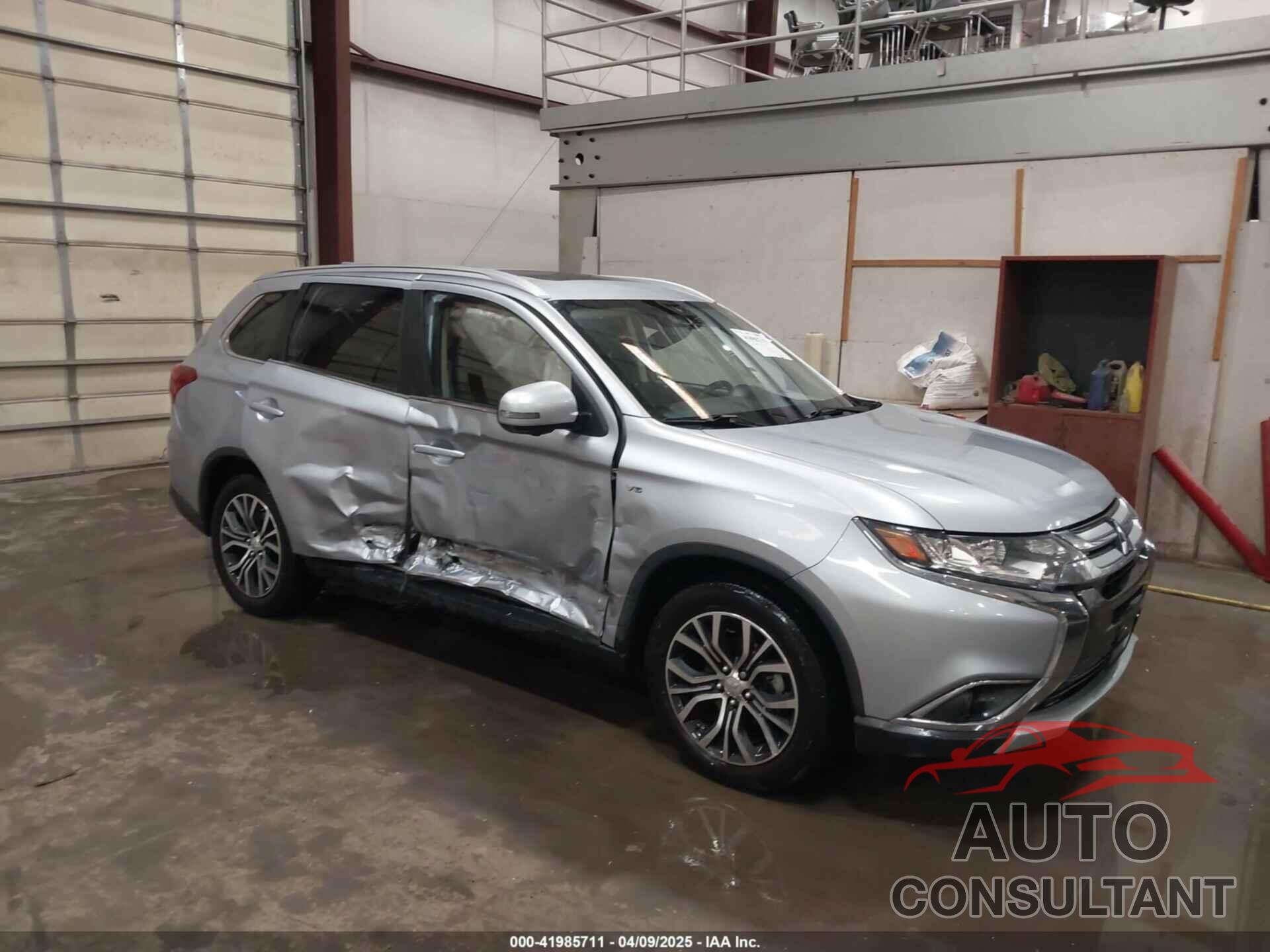 MITSUBISHI OUTLANDER 2017 - JA4JZ4AX7HZ045970