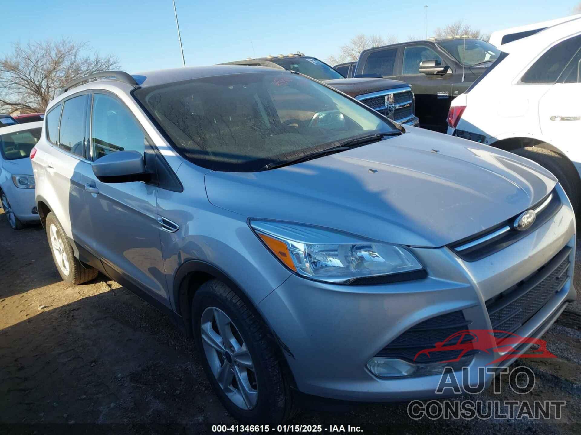 FORD ESCAPE 2016 - 1FMCU0GX1GUC41651
