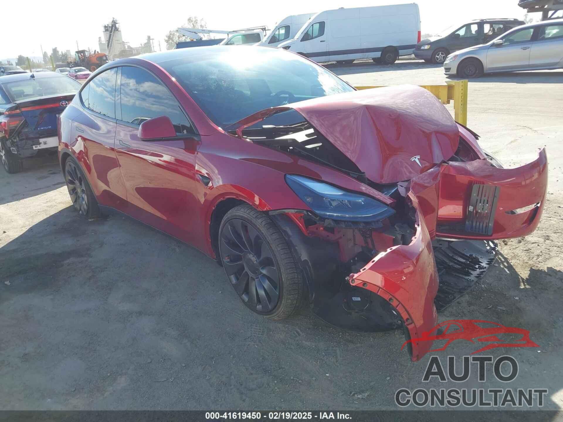 TESLA MODEL Y 2024 - 7SAYGDEF3RF032980