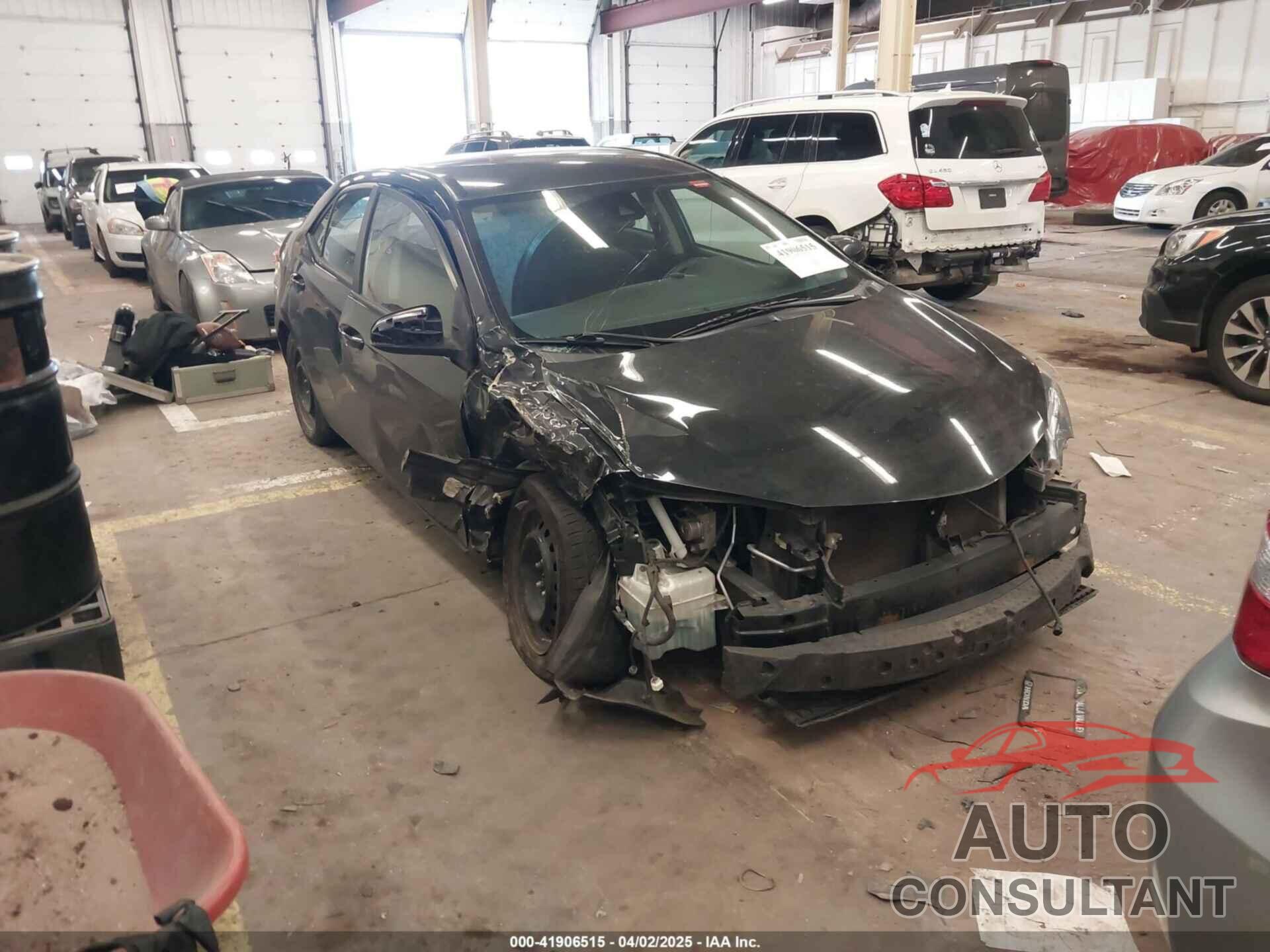 TOYOTA COROLLA 2019 - 2T1BURHE3KC136245