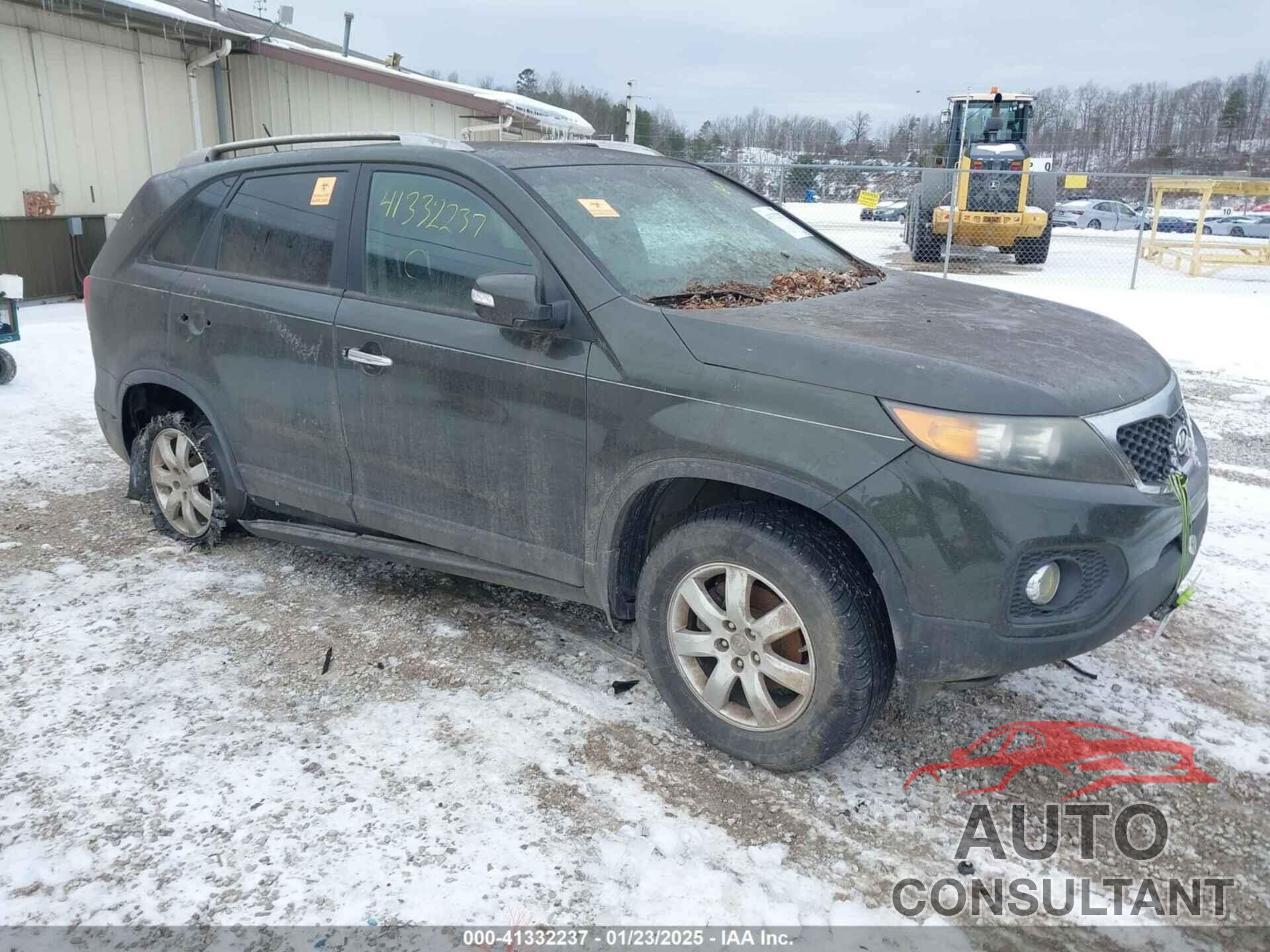 KIA SORENTO 2012 - 5XYKT4A26CG244970