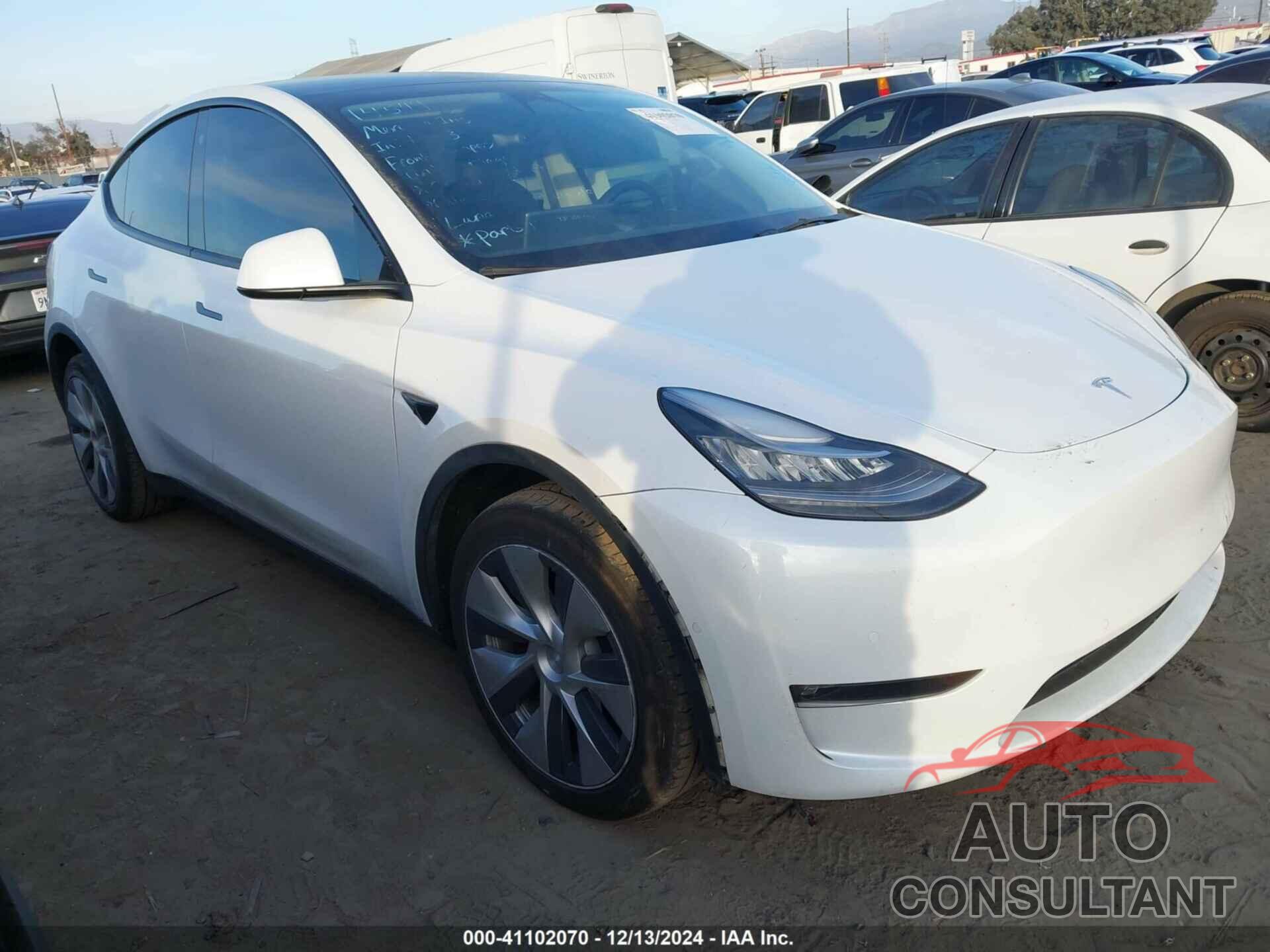 TESLA MODEL Y 2022 - 7SAYGDEE7NF511646