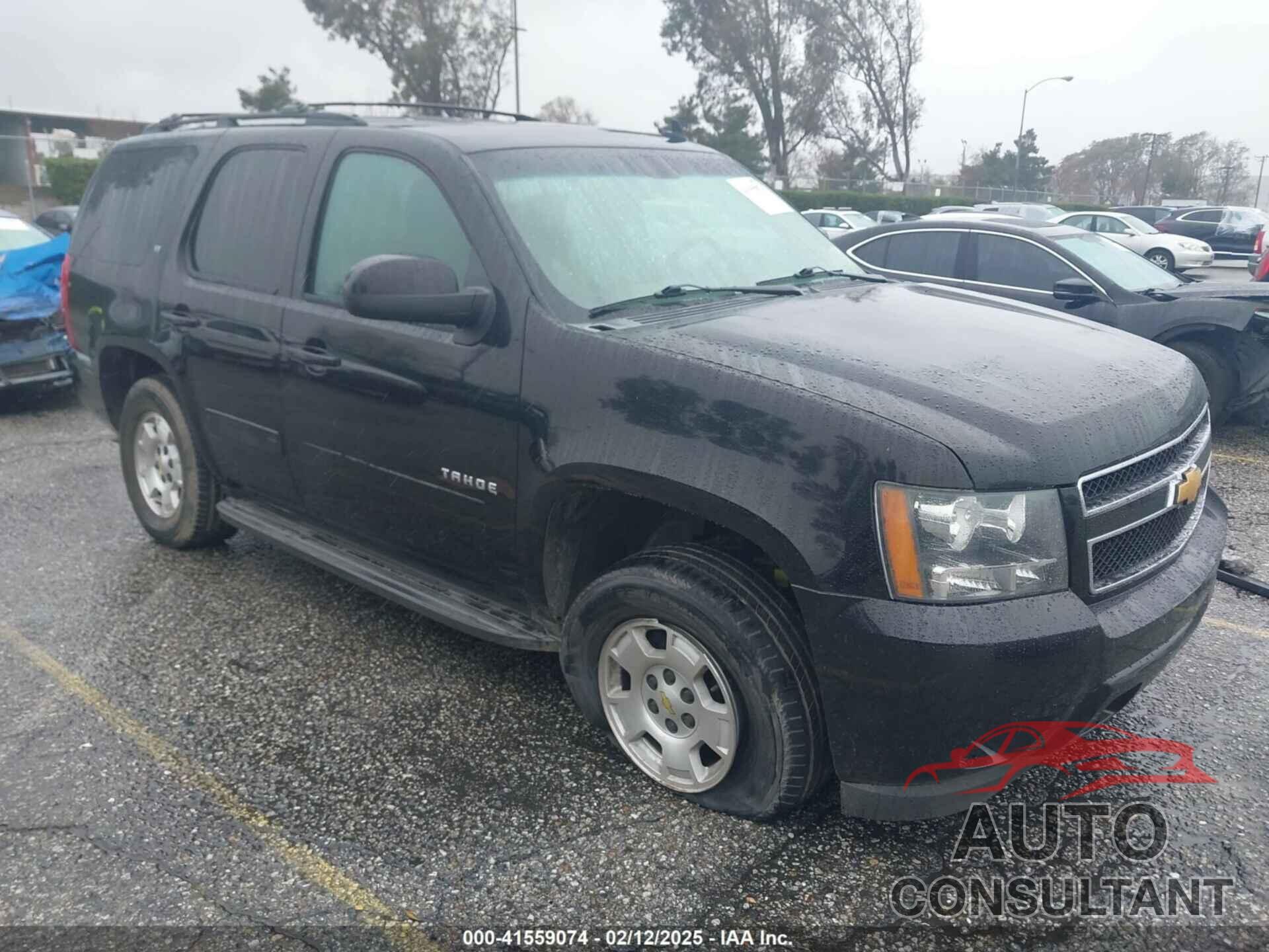 CHEVROLET TAHOE 2012 - 1GNSKBE02CR263475