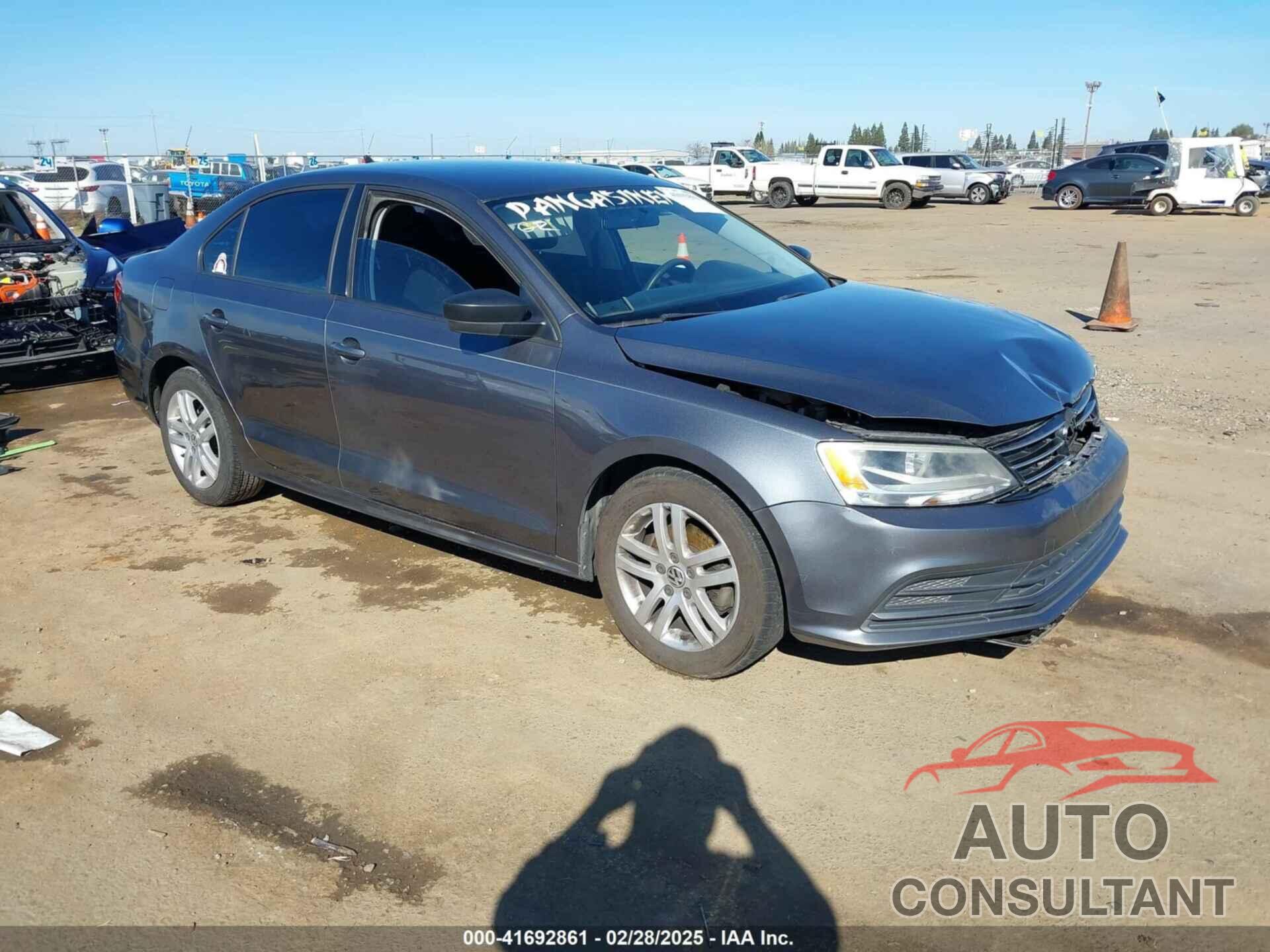 VOLKSWAGEN JETTA 2015 - 3VWLA7AJ4FM233246