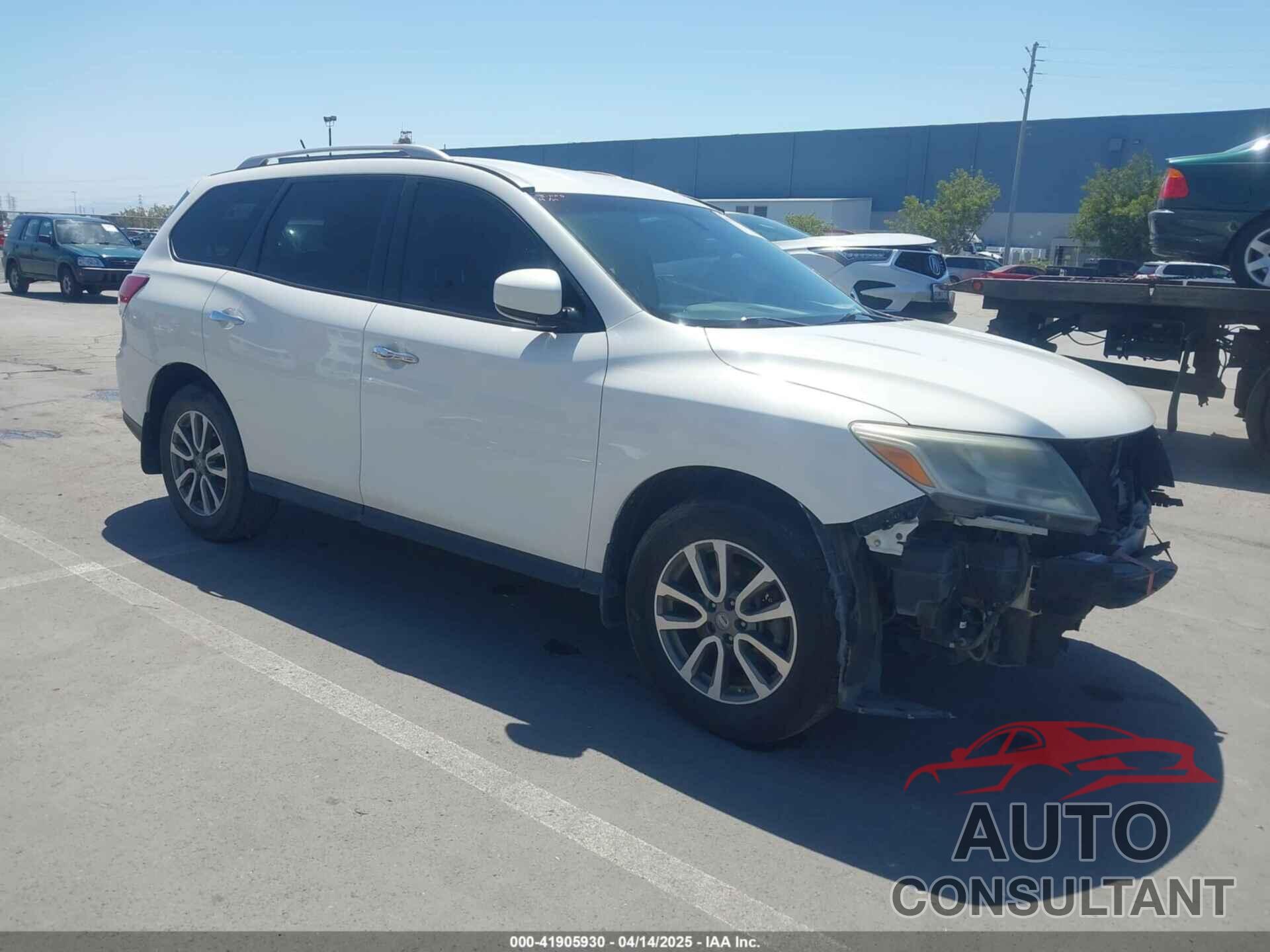 NISSAN PATHFINDER 2013 - 5N1AR2MN2DC657541