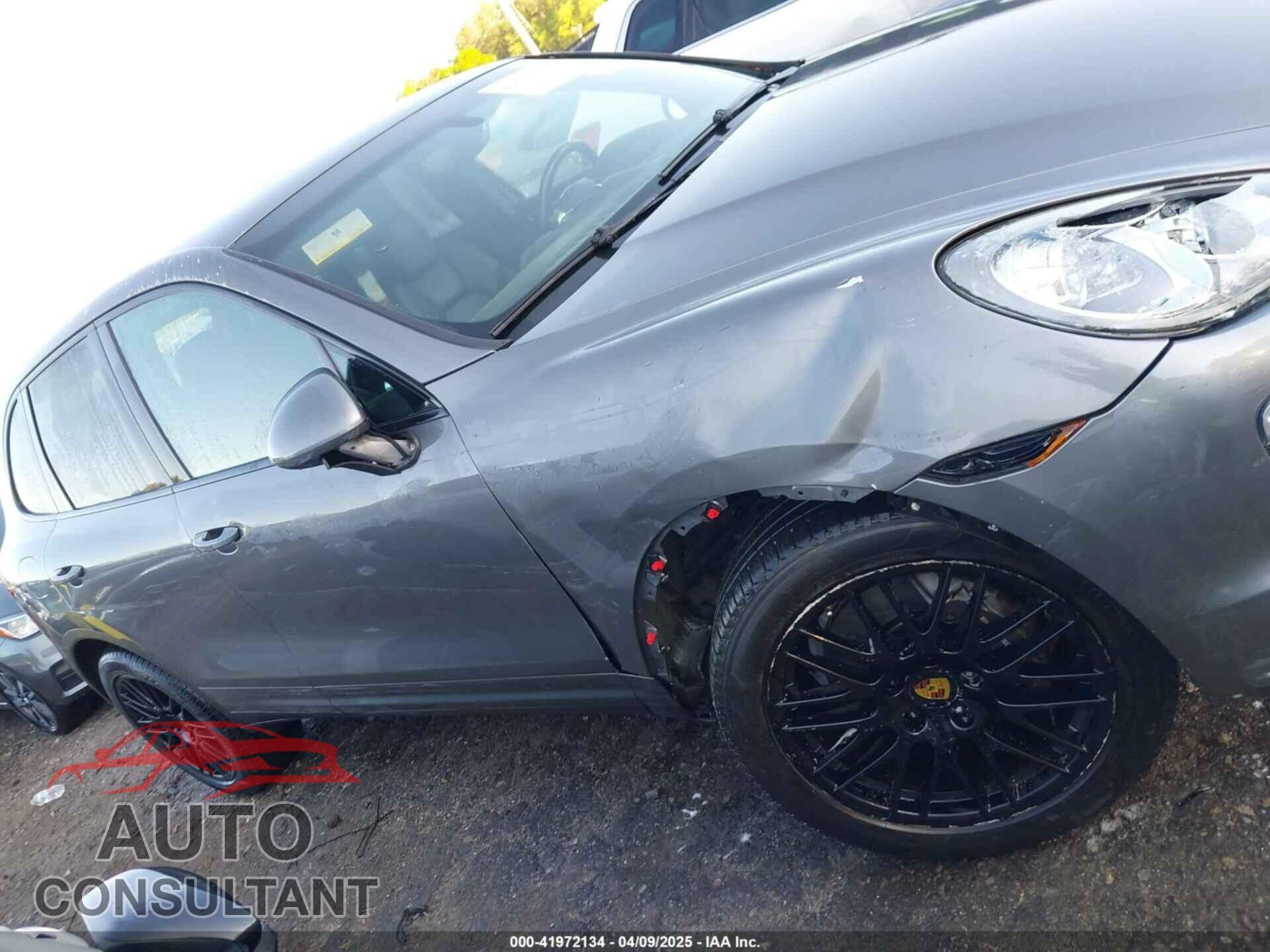 PORSCHE CAYENNE 2013 - WP1AA2A26DLA12573