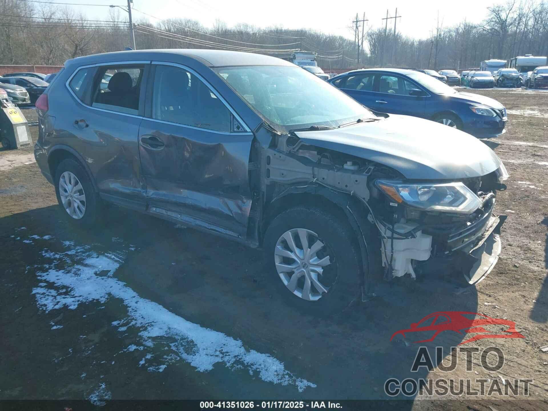 NISSAN ROGUE 2017 - KNMAT2MV7HP555561