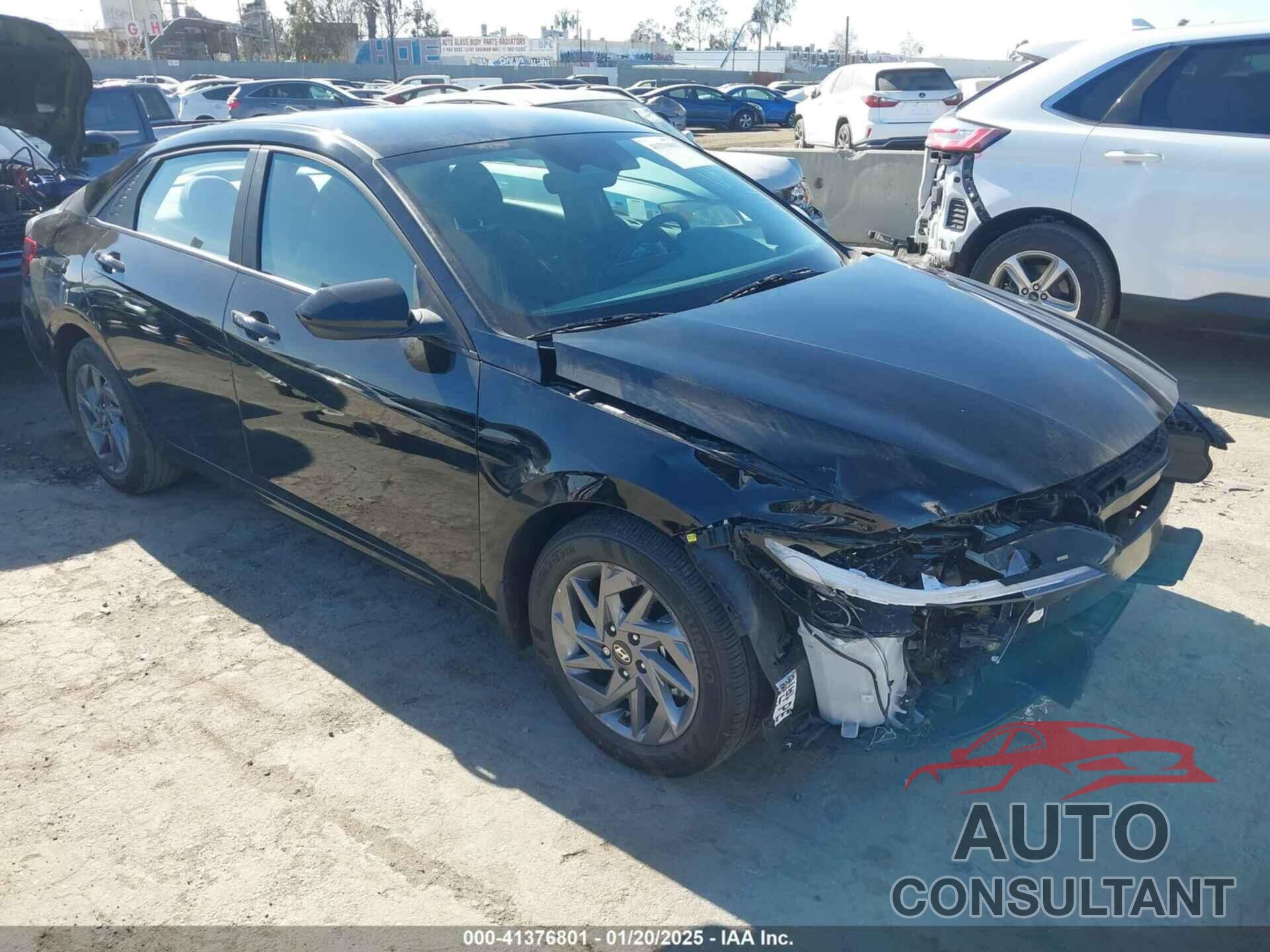 HYUNDAI ELANTRA 2024 - KMHLM4DG4RU778450