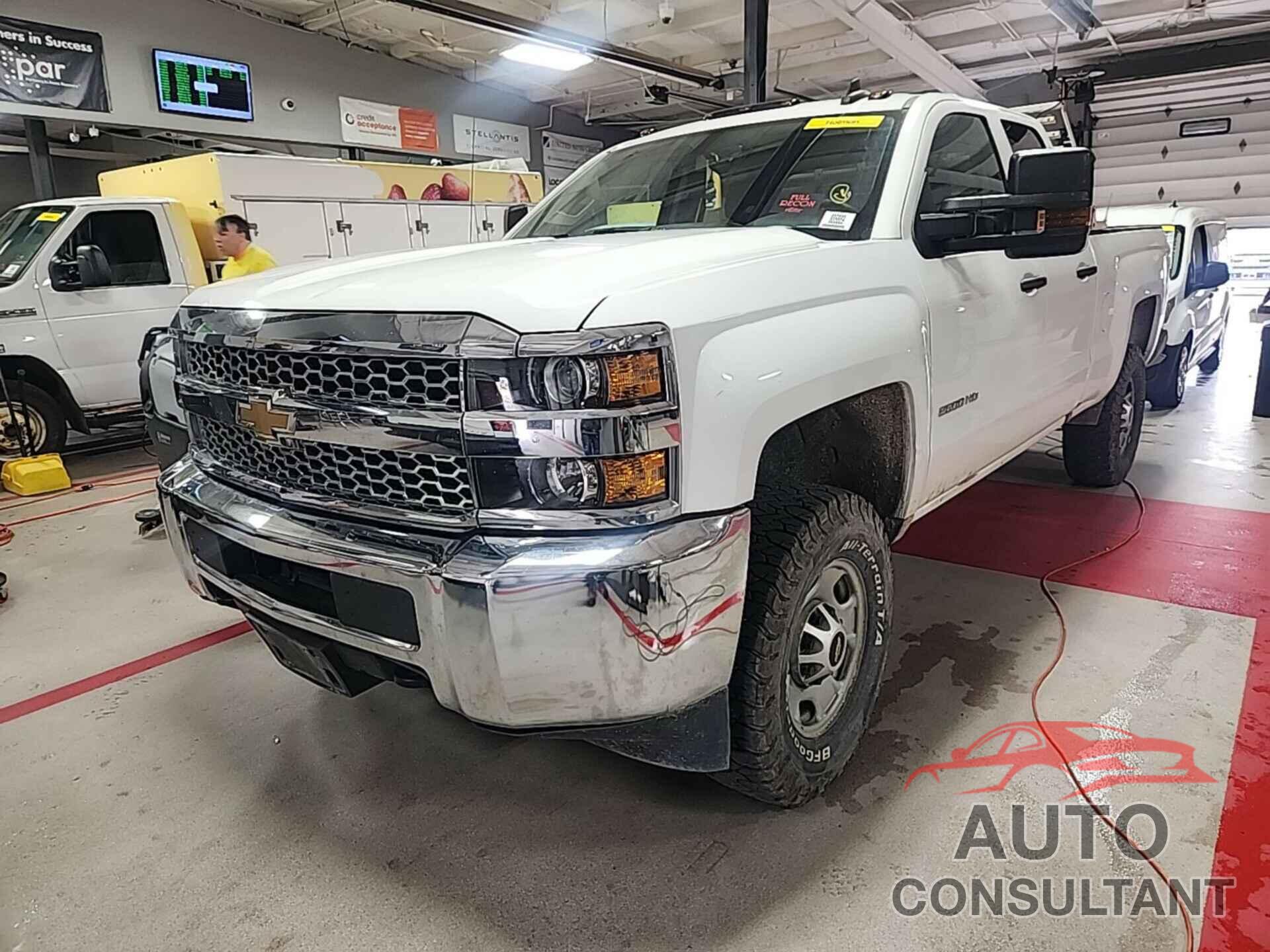 CHEVROLET SILVERADO 2019 - 2GC2KREG3K1155758