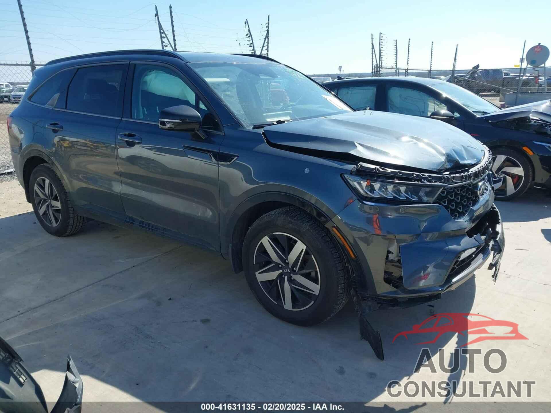 KIA SORENTO 2021 - 5XYRL4LC4MG045731