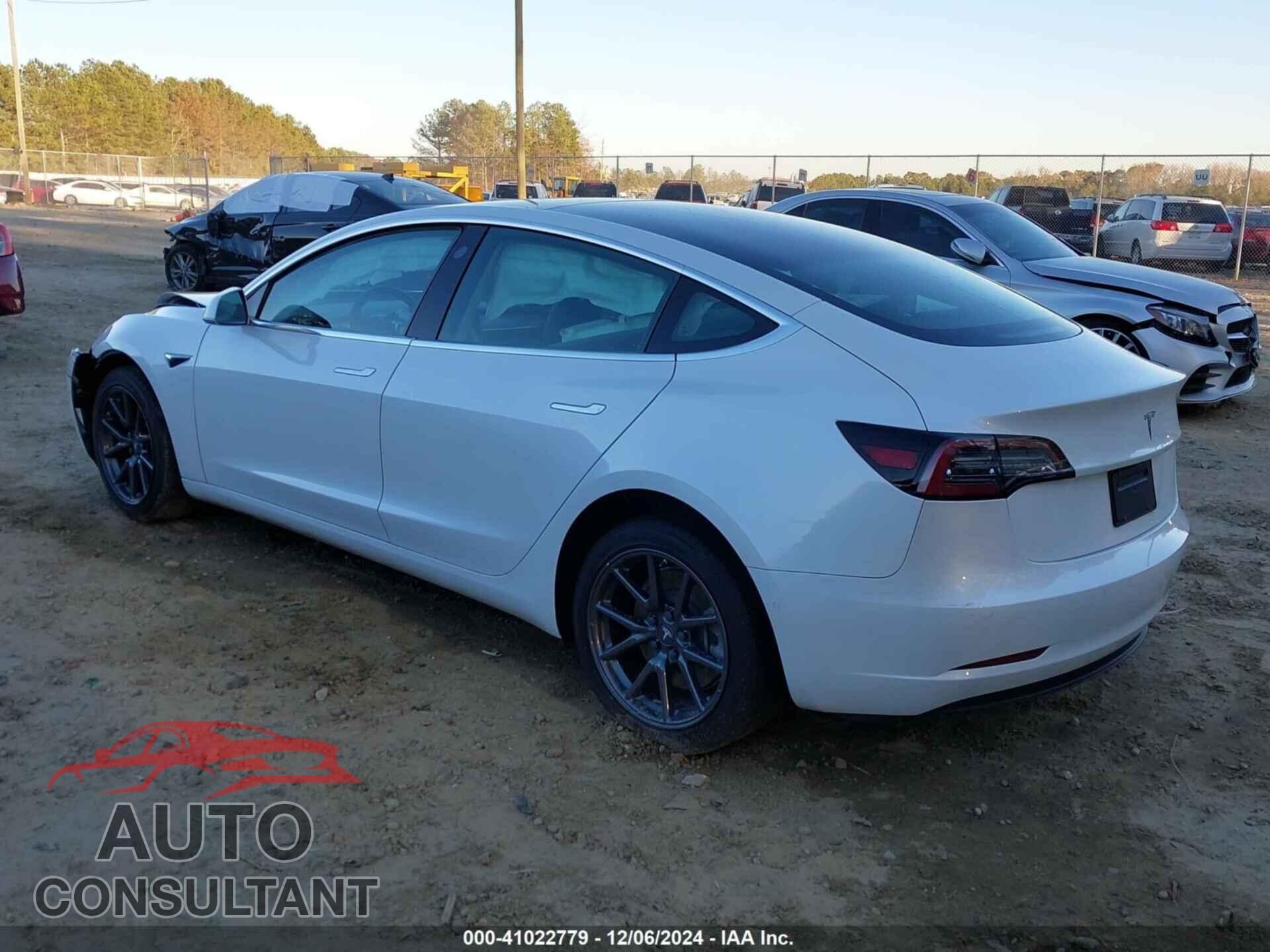 TESLA MODEL 3 2020 - 5YJ3E1EA5LF612772