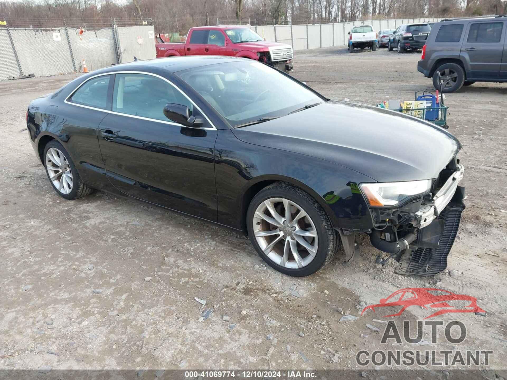 AUDI A5 2013 - WAUGFAFR7DA076370