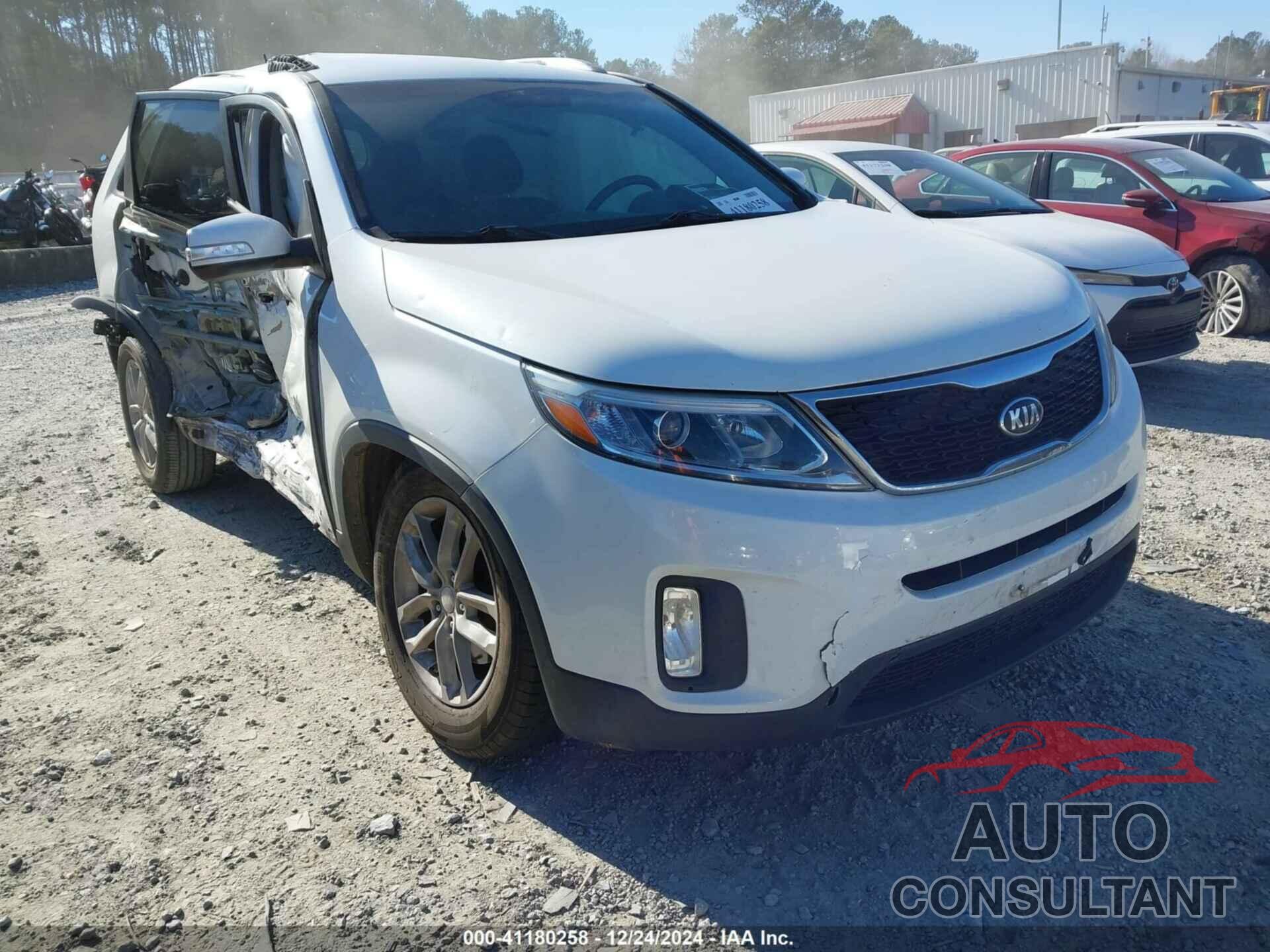 KIA SORENTO 2014 - 5XYKTCA61EG471175