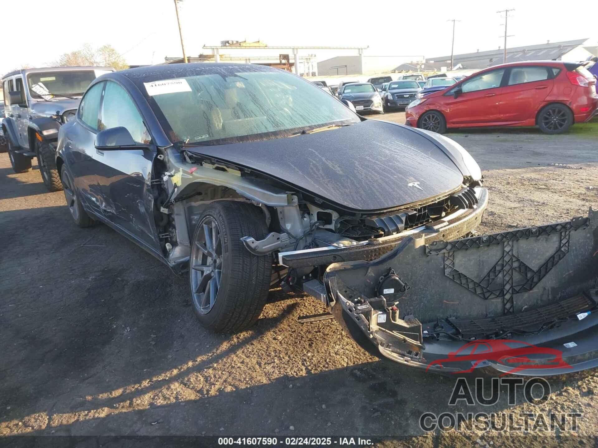 TESLA MODEL 3 2023 - 5YJ3E1EB6PF710160