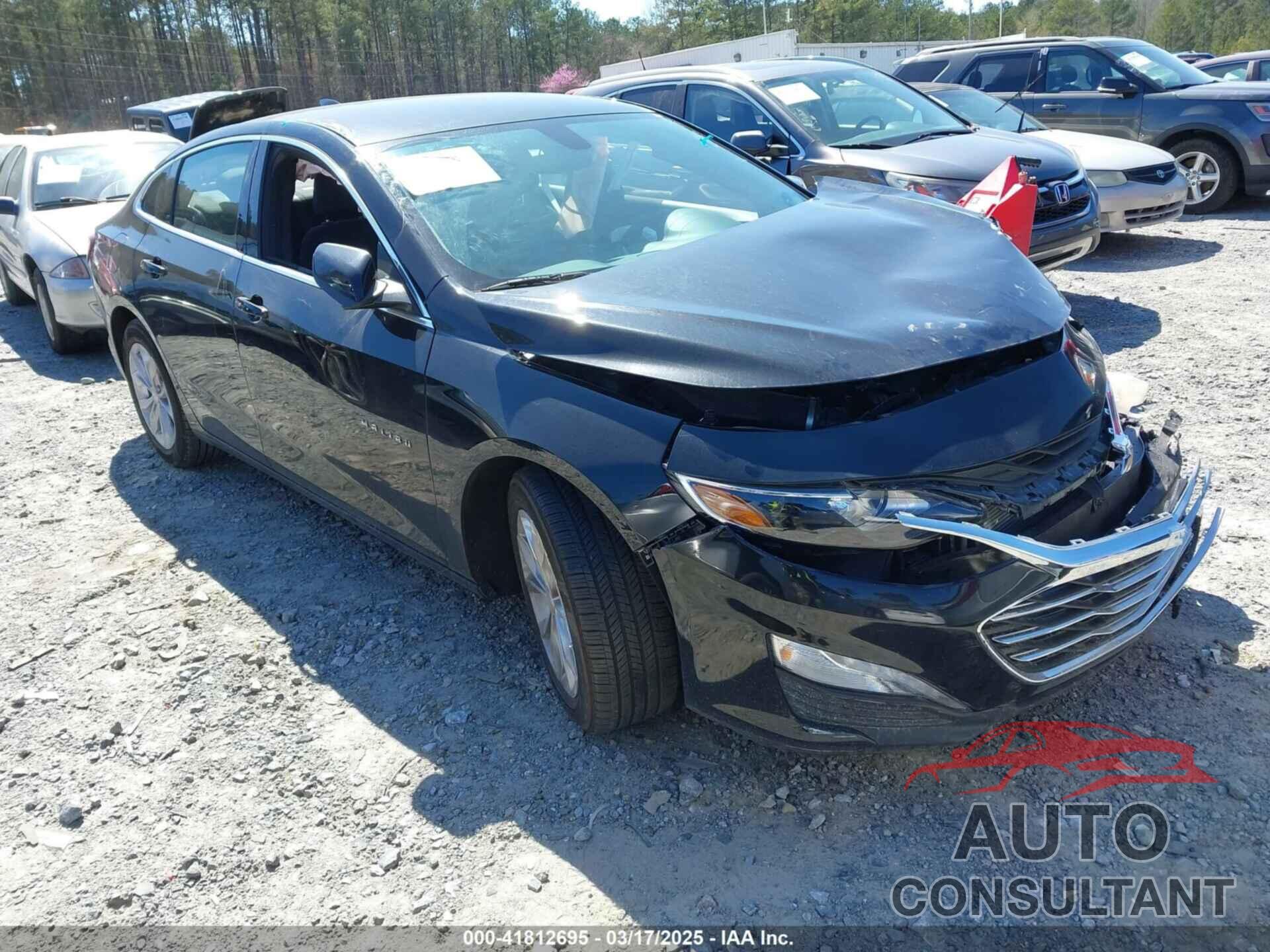 CHEVROLET MALIBU 2022 - 1G1ZD5ST8NF168465