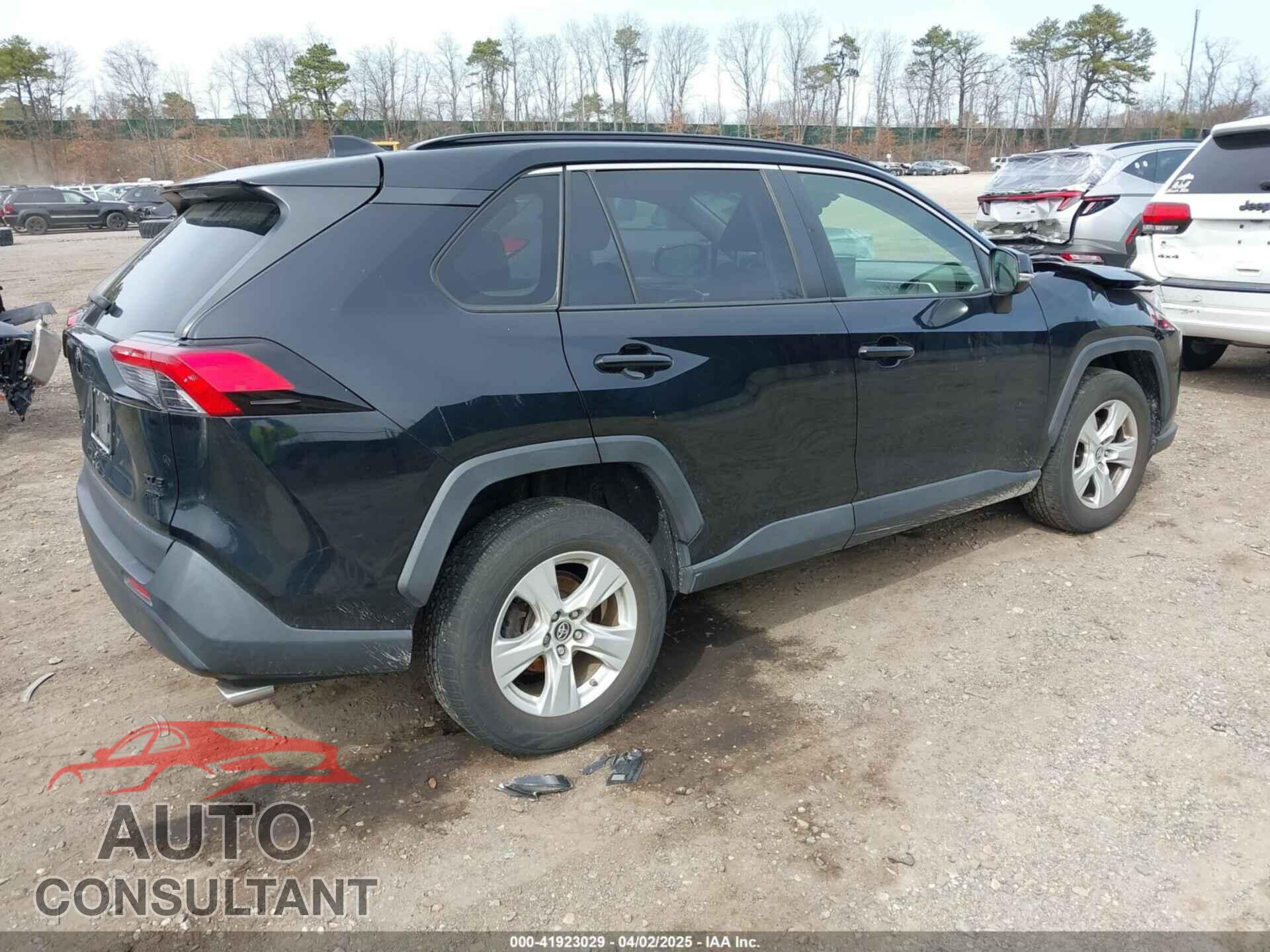 TOYOTA RAV4 2019 - JTMP1RFV8KD033794