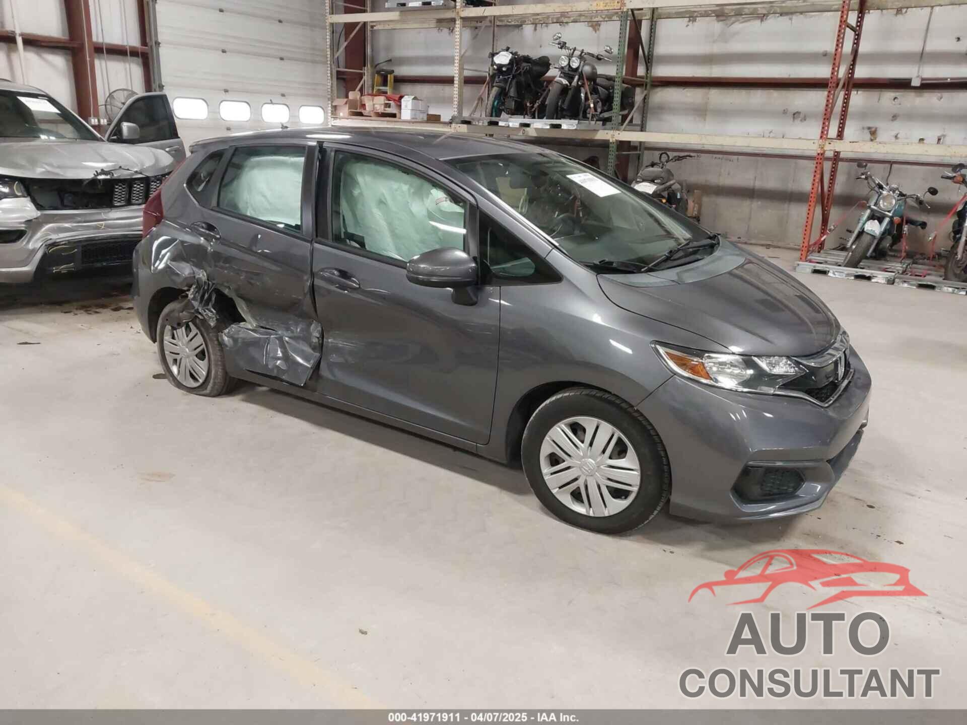 HONDA FIT 2019 - 3HGGK5H41KM726786