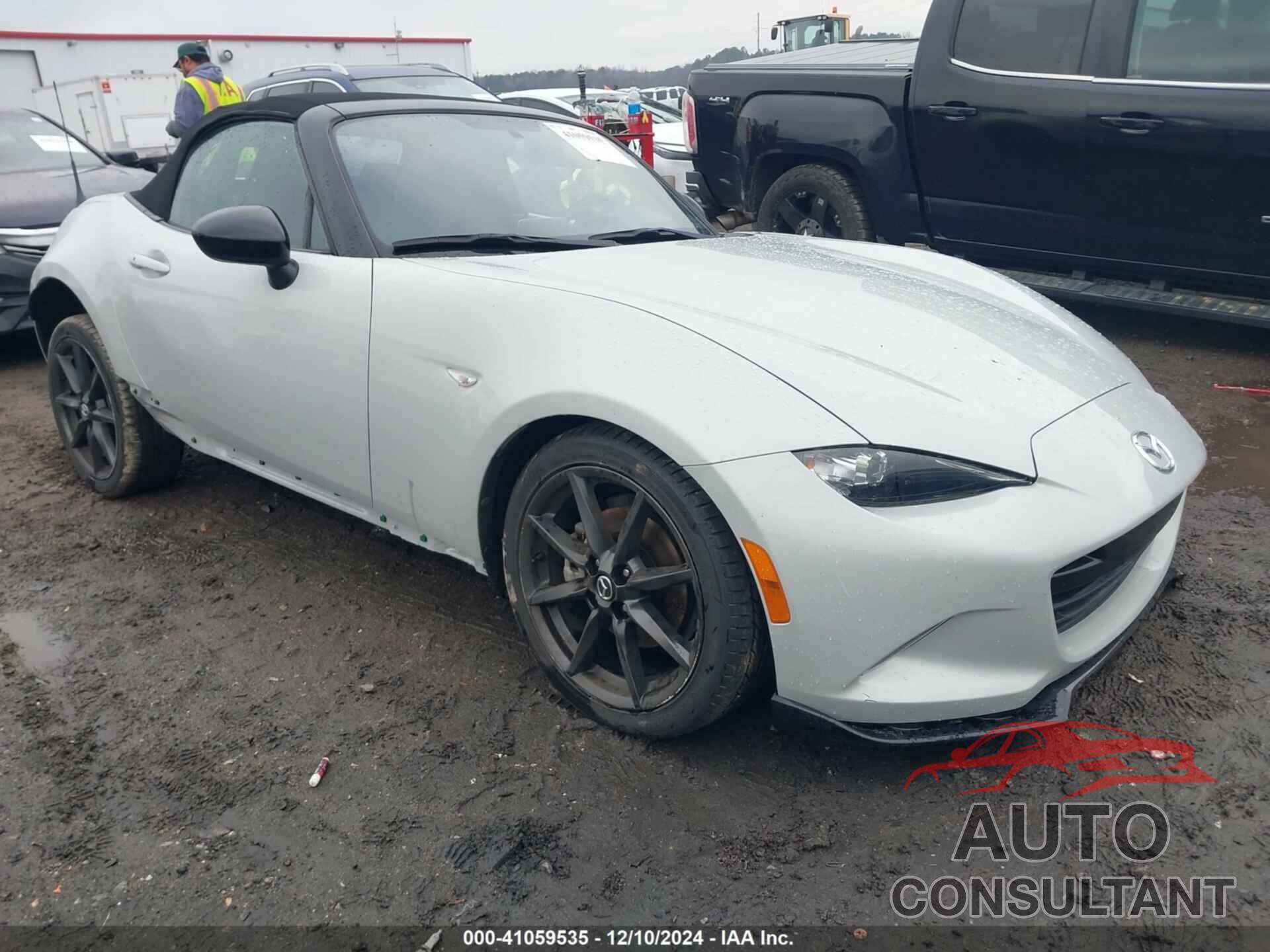 MAZDA MX-5 MIATA 2017 - JM1NDAC78H0120648