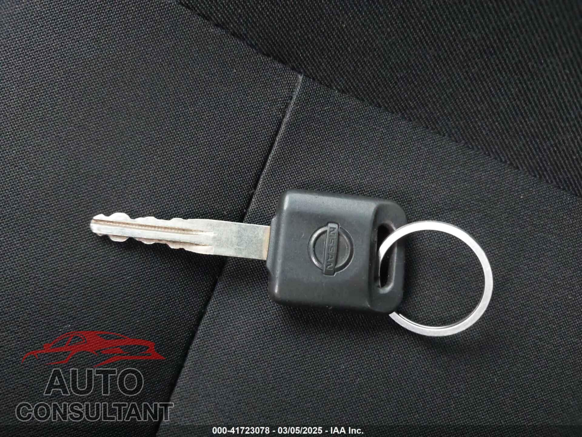 NISSAN VERSA 2019 - 3N1CN7AP3KL830063