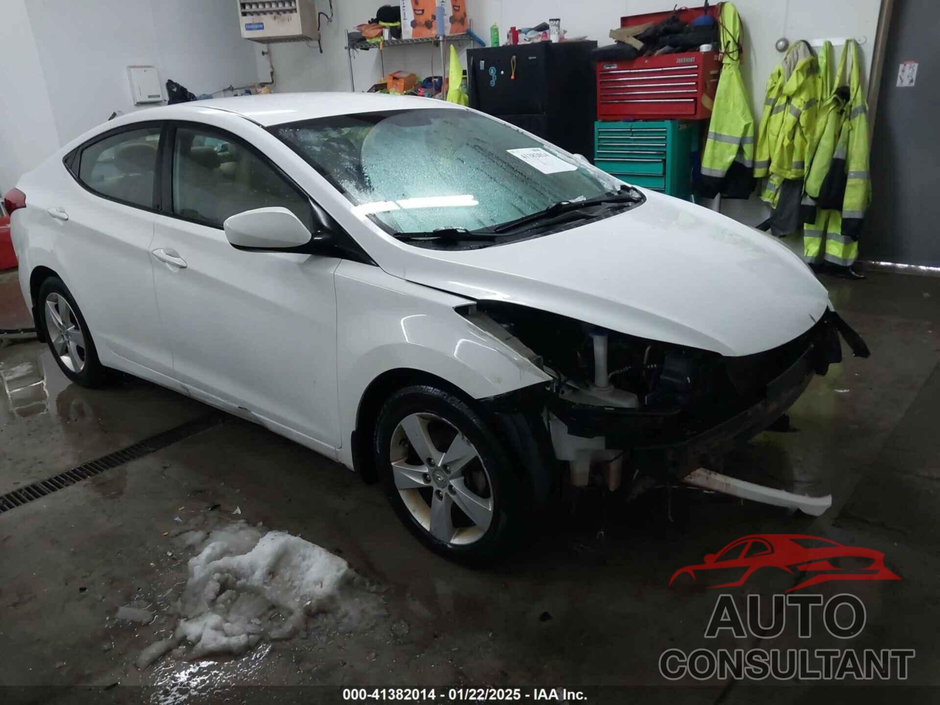 HYUNDAI ELANTRA 2013 - 5NPDH4AE7DH300820