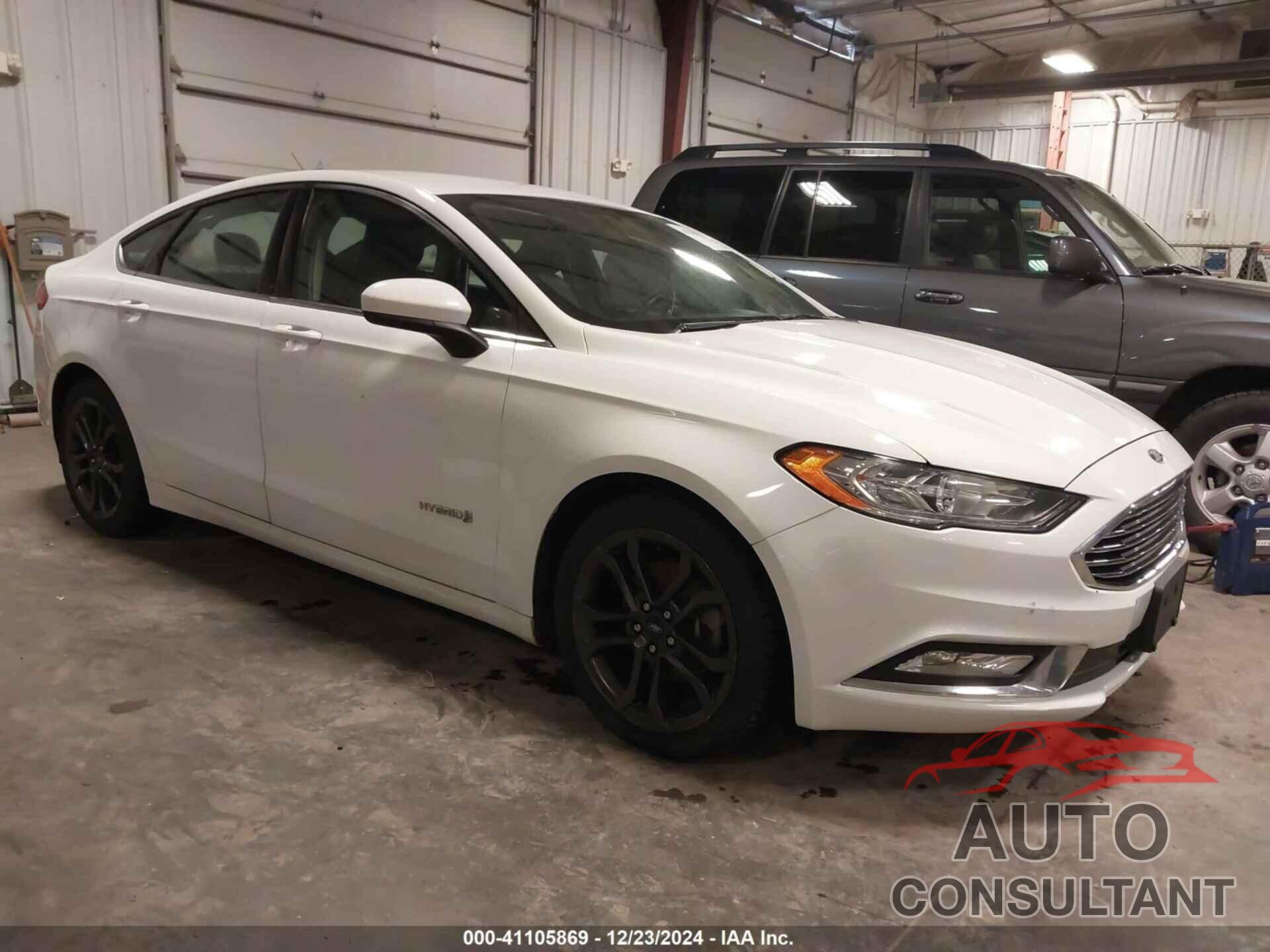 FORD FUSION HYBRID 2018 - 3FA6P0LU1JR248253