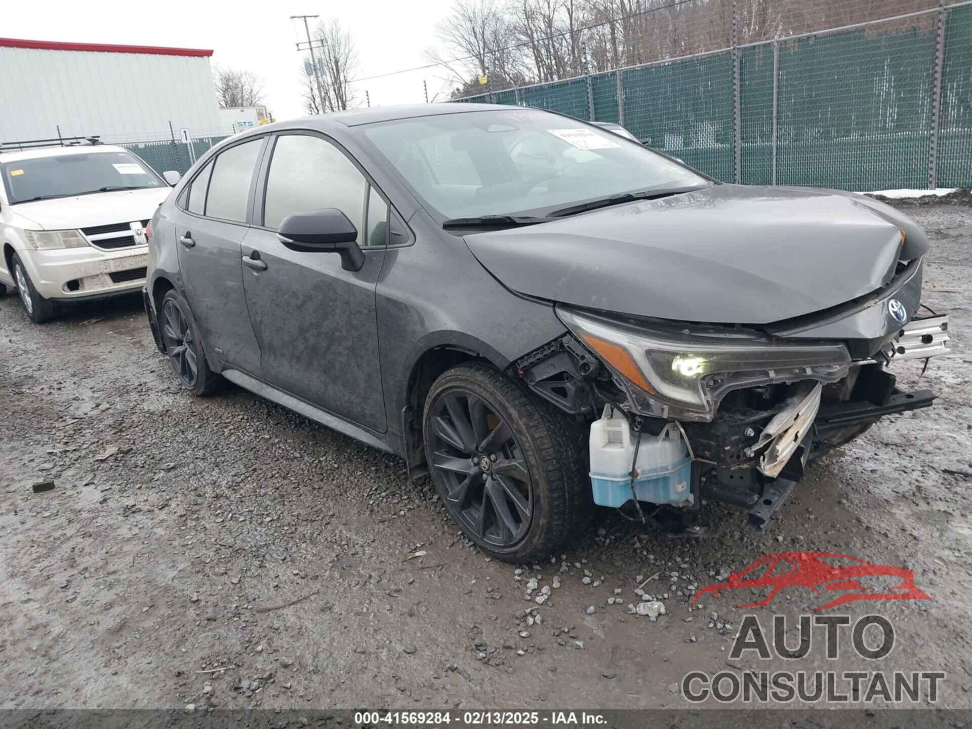 TOYOTA COROLLA 2024 - JTDBDMHE5R3009941