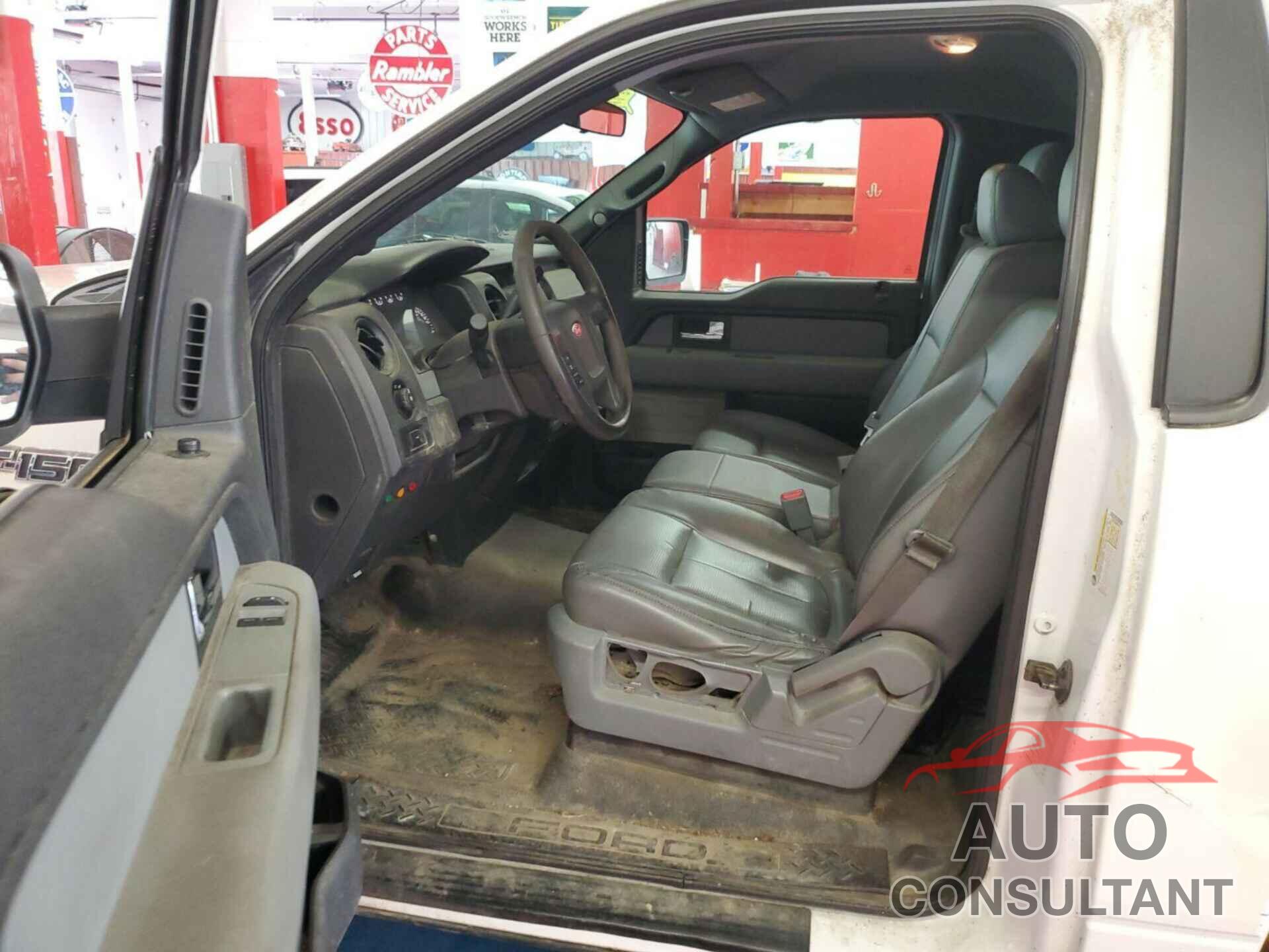 FORD F-150 2013 - 1FTMF1EM0DKE77412