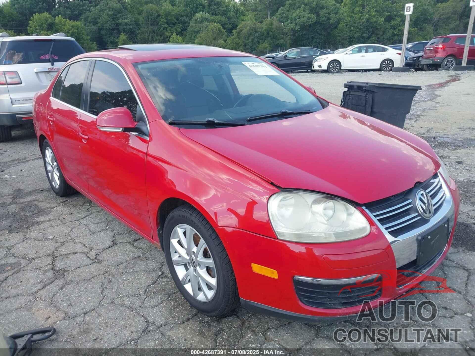 VOLKSWAGEN JETTA 2010 - 3VWRX7AJ5AM048351