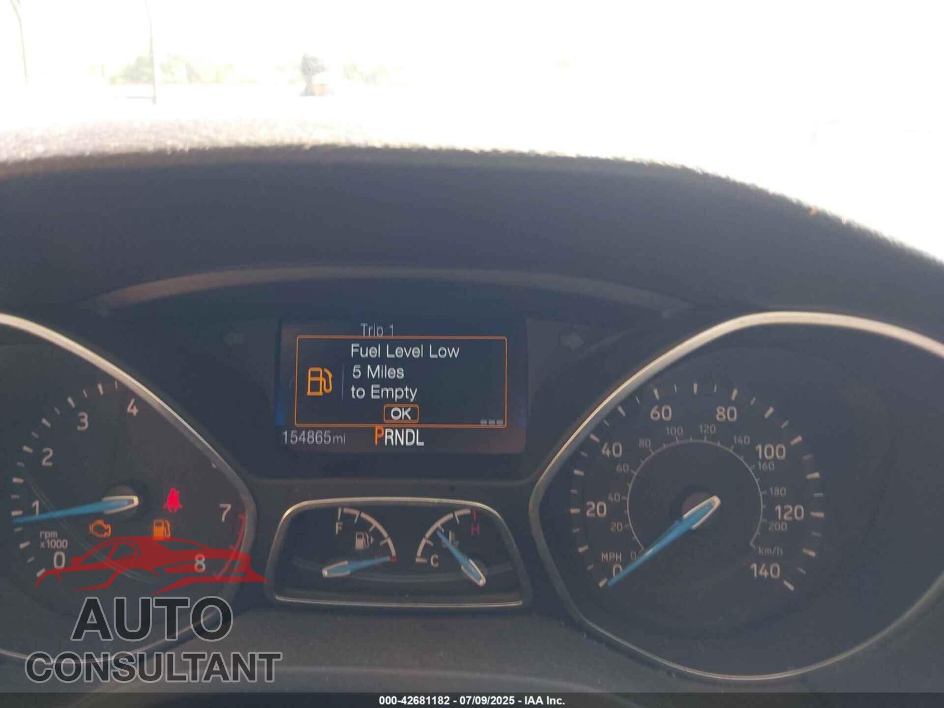 FORD FOCUS 2017 - 1FADP3E22HL307064