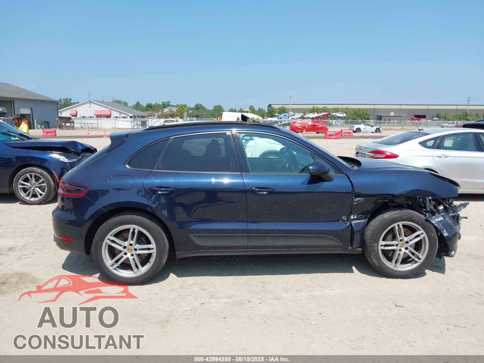 PORSCHE MACAN 2017 - WP1AA2A52HLB81084