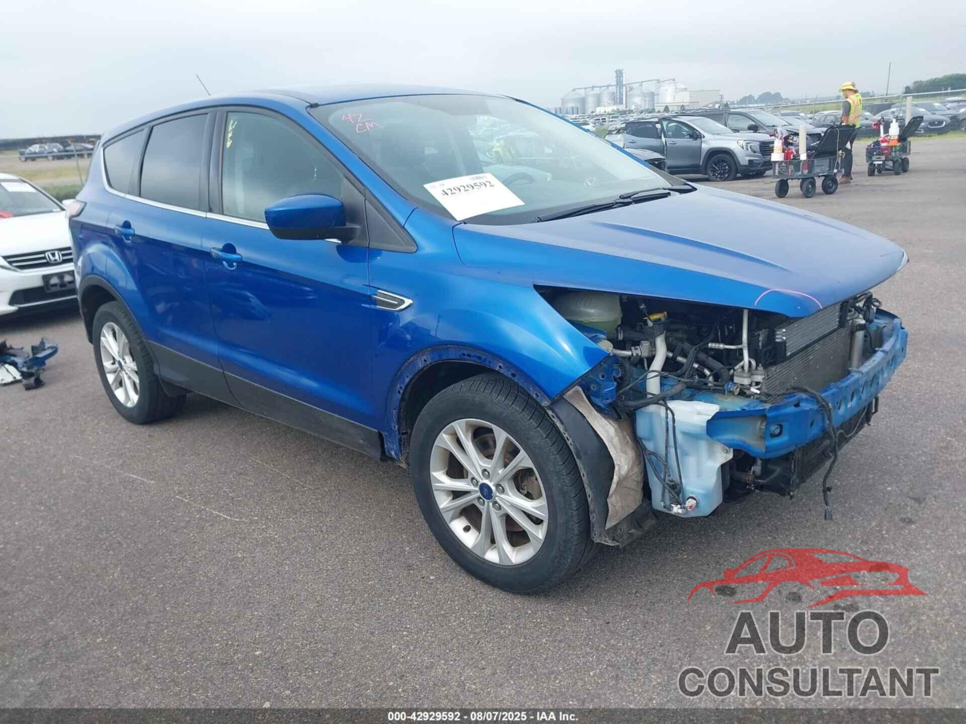 FORD ESCAPE 2017 - 1FMCU9GD7HUD54662