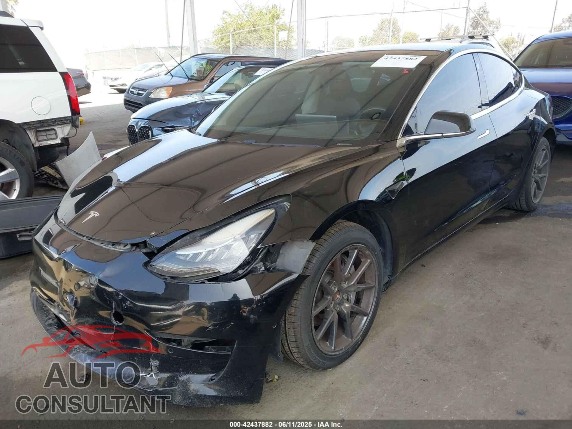 TESLA MODEL 3 2018 - 5YJ3E1EA5JF109014