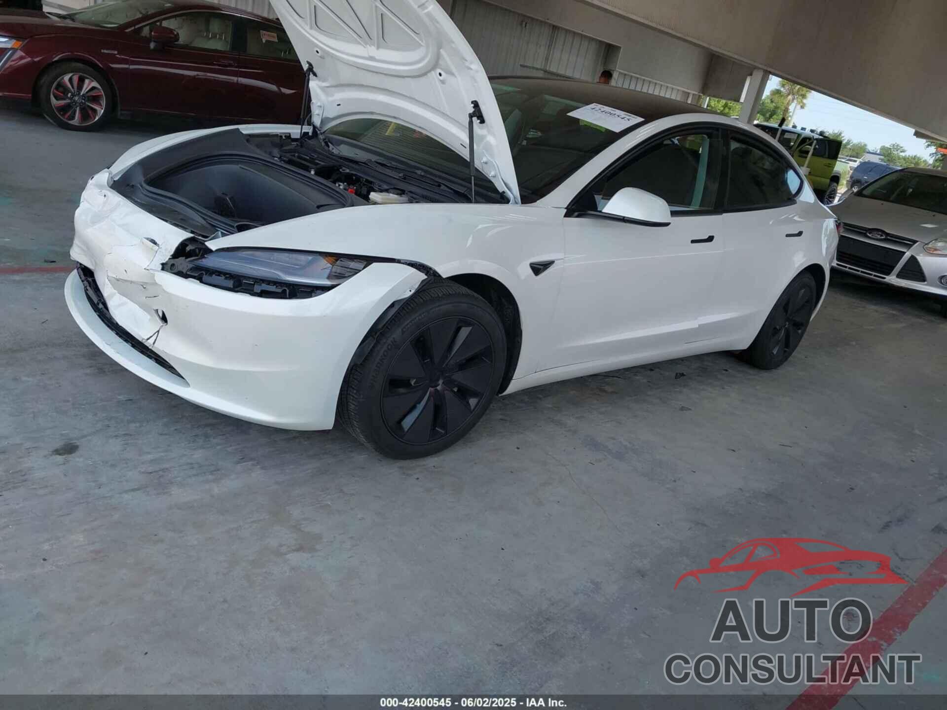 TESLA MODEL 3 2024 - 5YJ3E1EA7RF760804