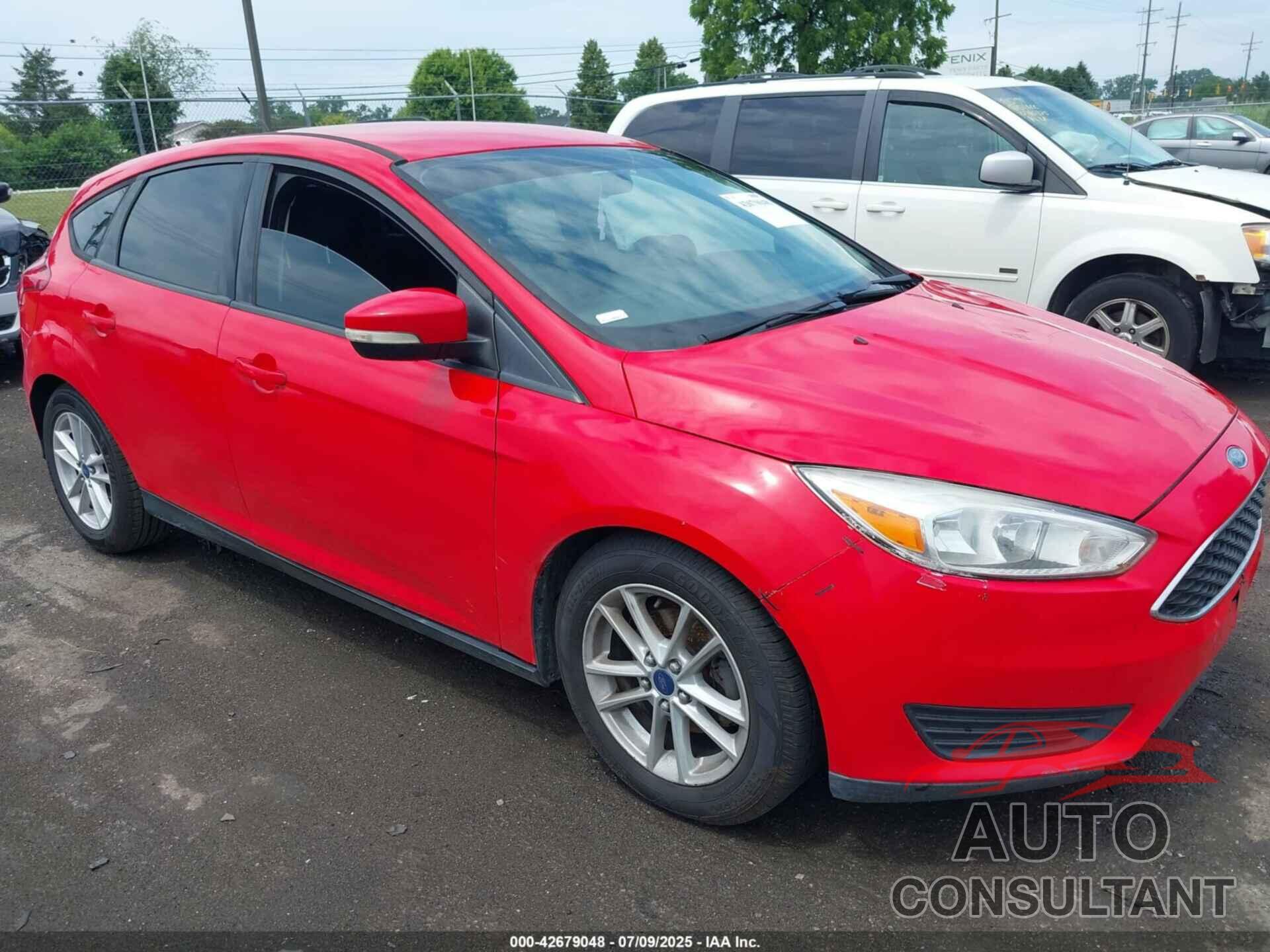FORD FOCUS 2015 - 1FADP3K20FL249313